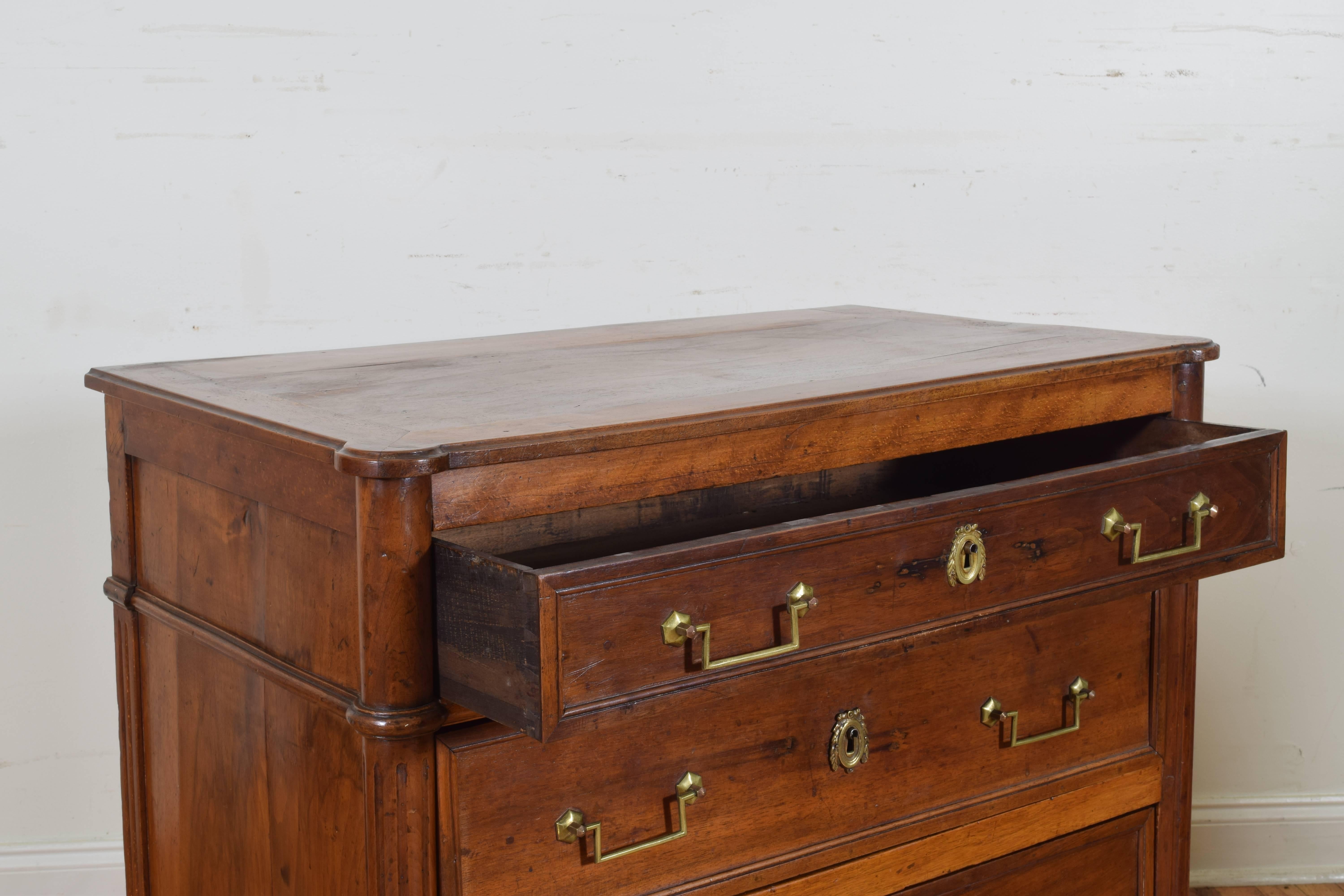 18th Century French Walnut Louis XVI Petite Three-Drawer Commode Late 18th-Early 19th Century