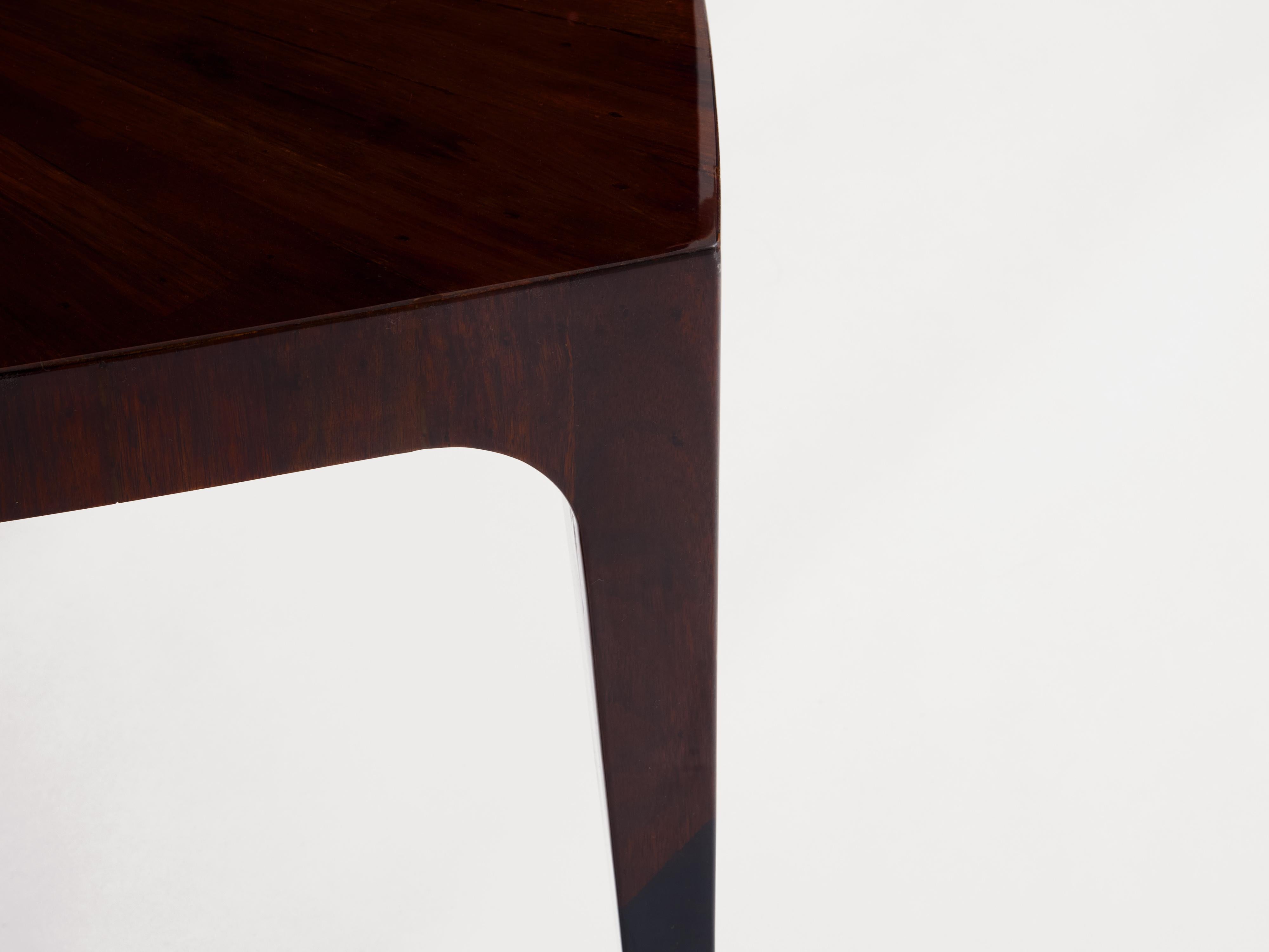 Walnut French walnut marquetry square coffee table 1970 For Sale