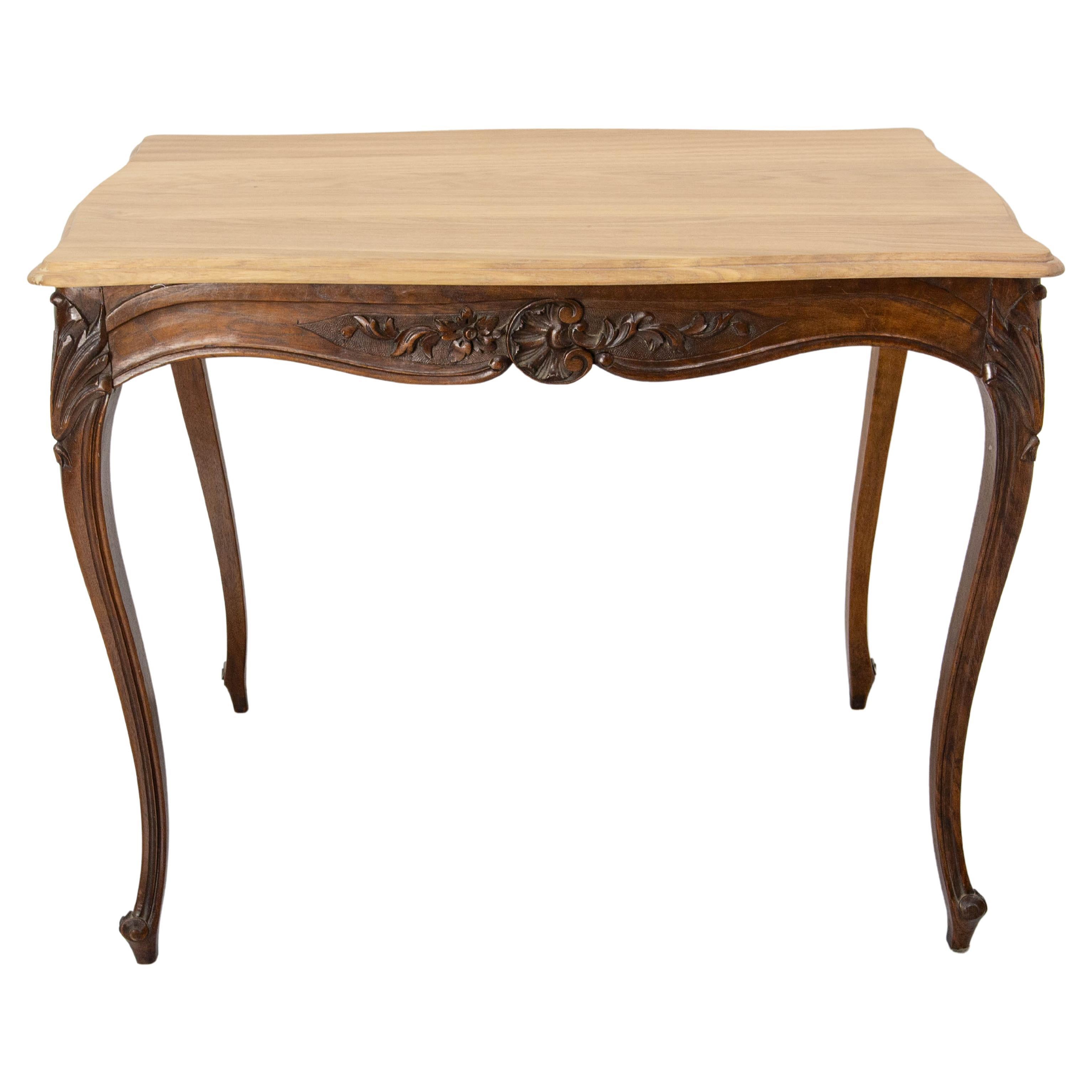 French Walnut & Oak Side Table in the Louis XV Style with Hiden Drawer, c. 1900 For Sale