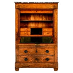 French Walnut Secrétaire á Abbatant