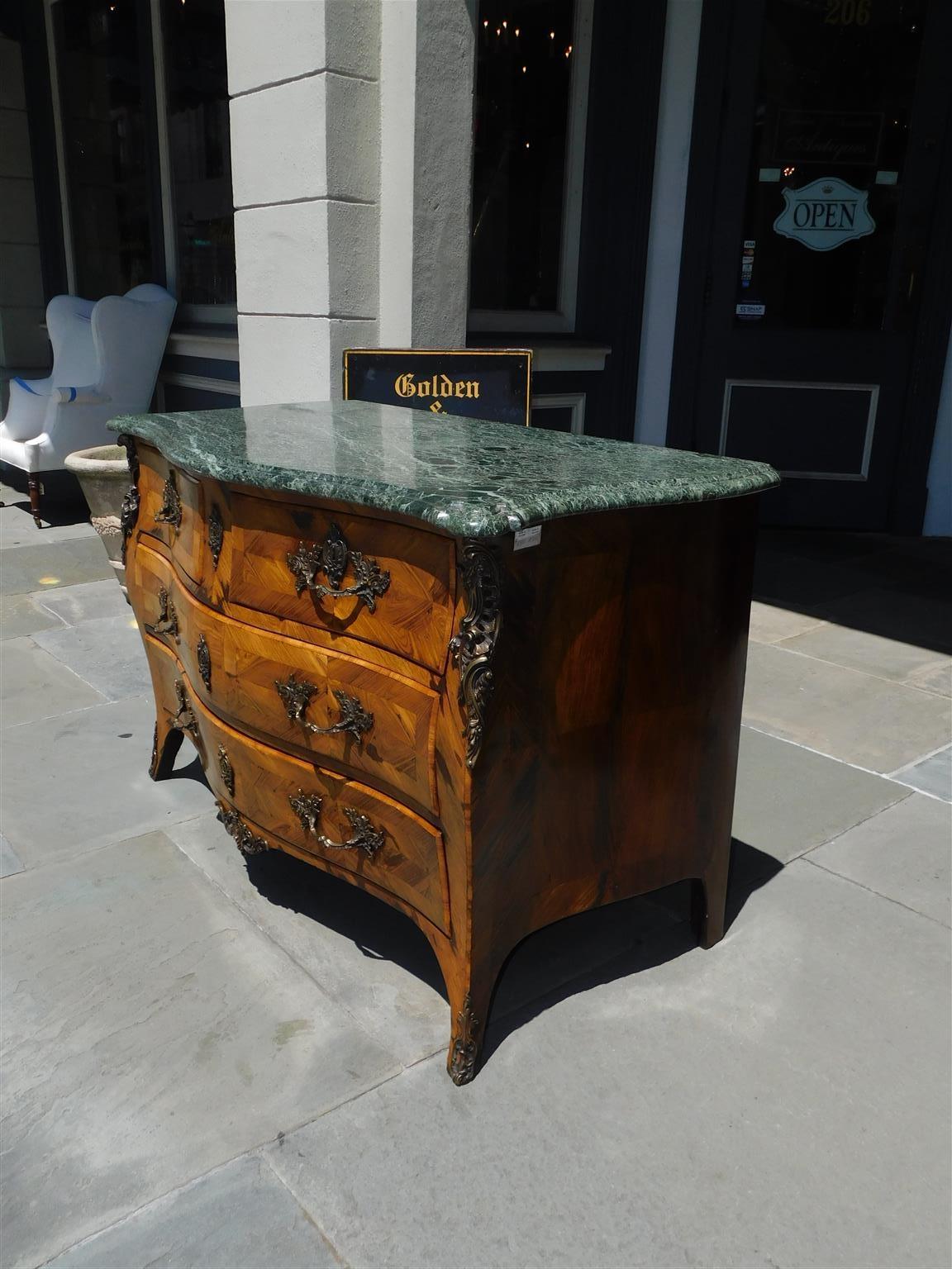 French Walnut Serpentine Ormolu & Marble Top Chest of Drawers , Circa 1760 In Excellent Condition For Sale In Hollywood, SC