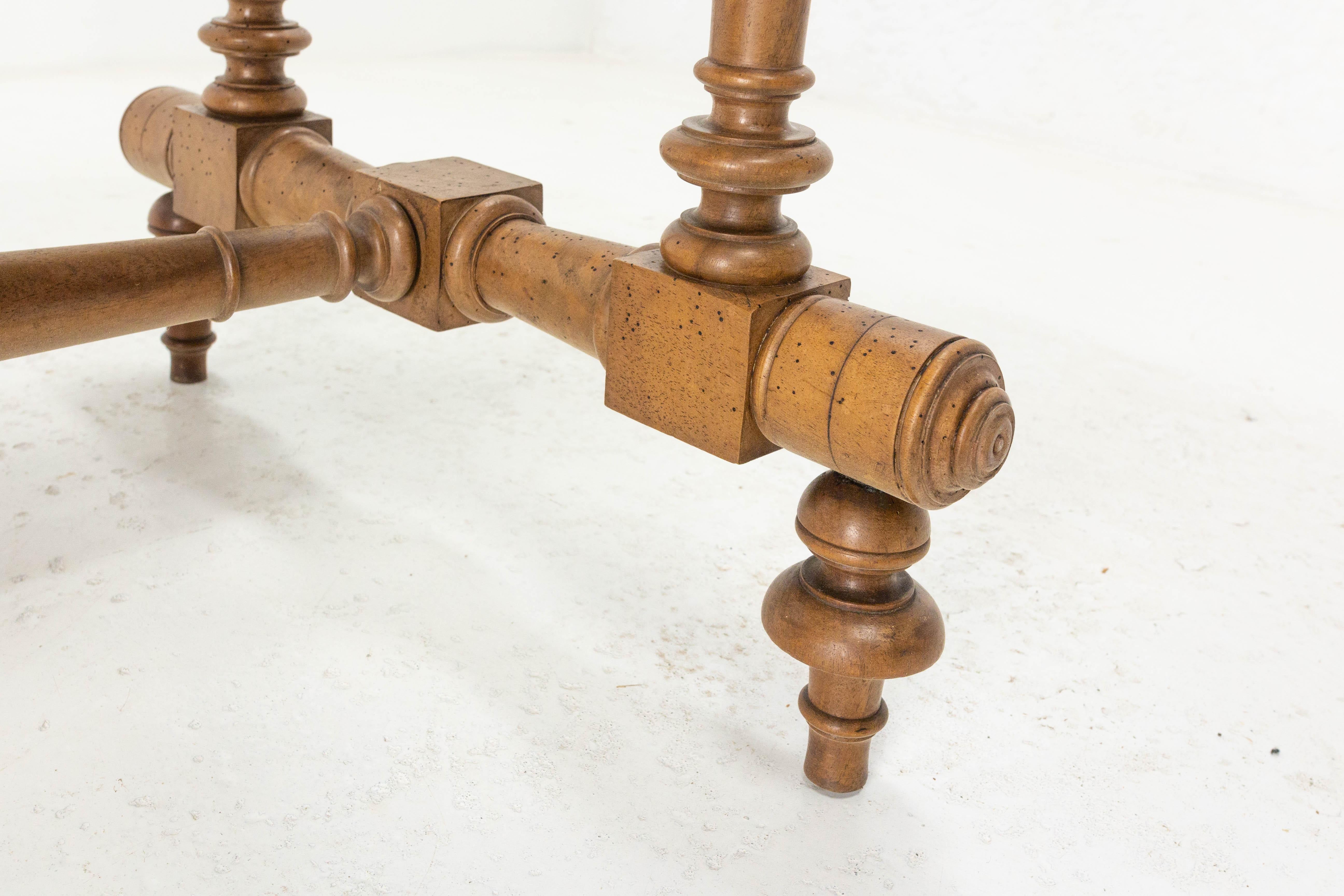 French Walnut Side Table or End Table Turned Legs, circa 1900 4