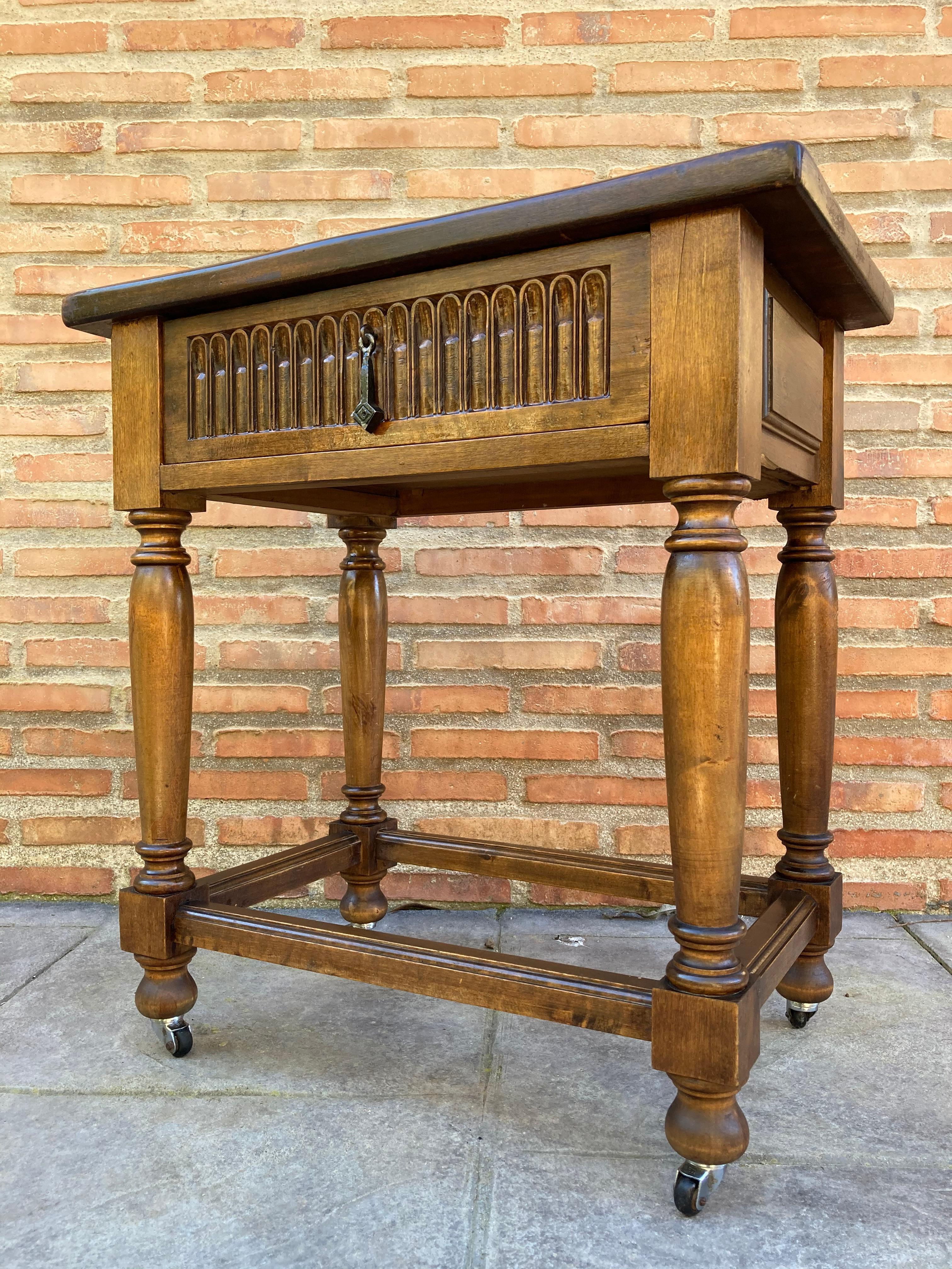 Spanish French Walnut Side Table with Drawer, Carved Arches and Column Legs with Wheels,