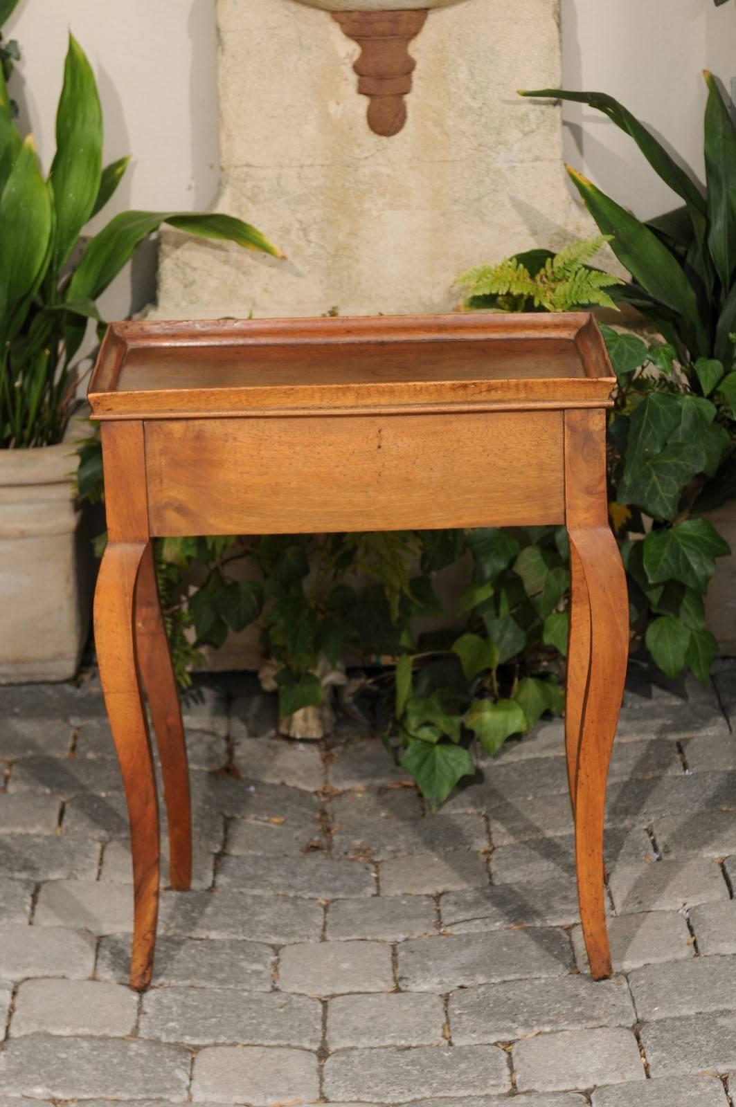 French Walnut Side Table with Tray Top, Drawer and Cabriole Legs, circa 1860 3