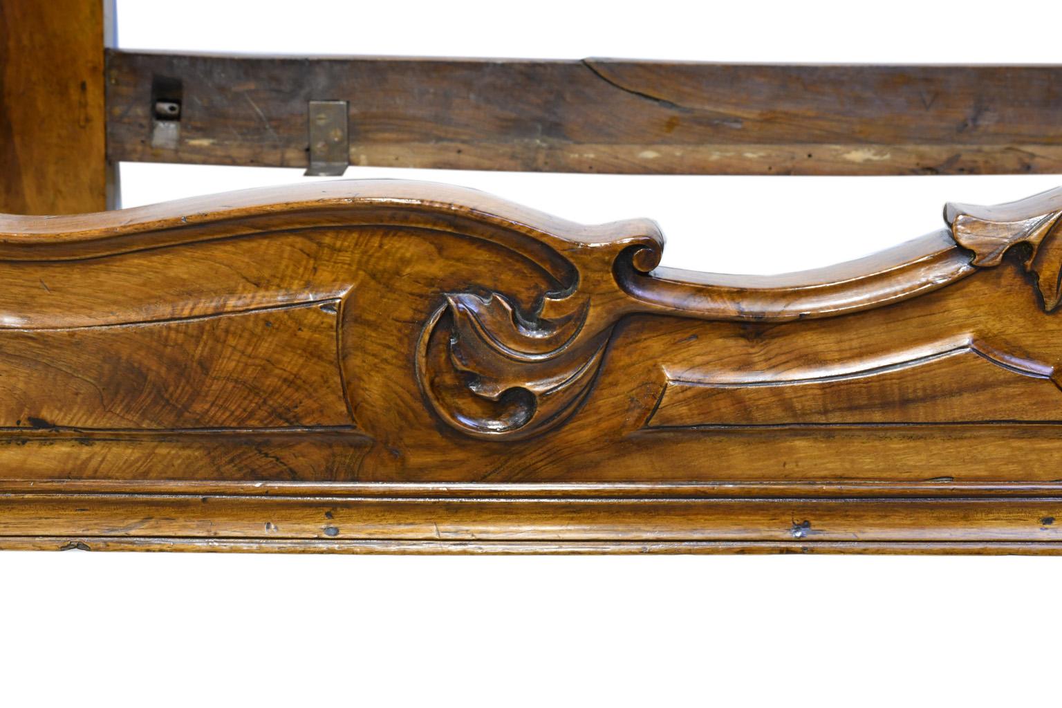 French Walnut Sleigh Day Bed with Articulated Carvings in a Provincial Style 1