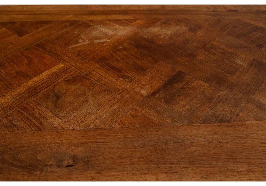 Credenza tripla in noce francese in vendita 3