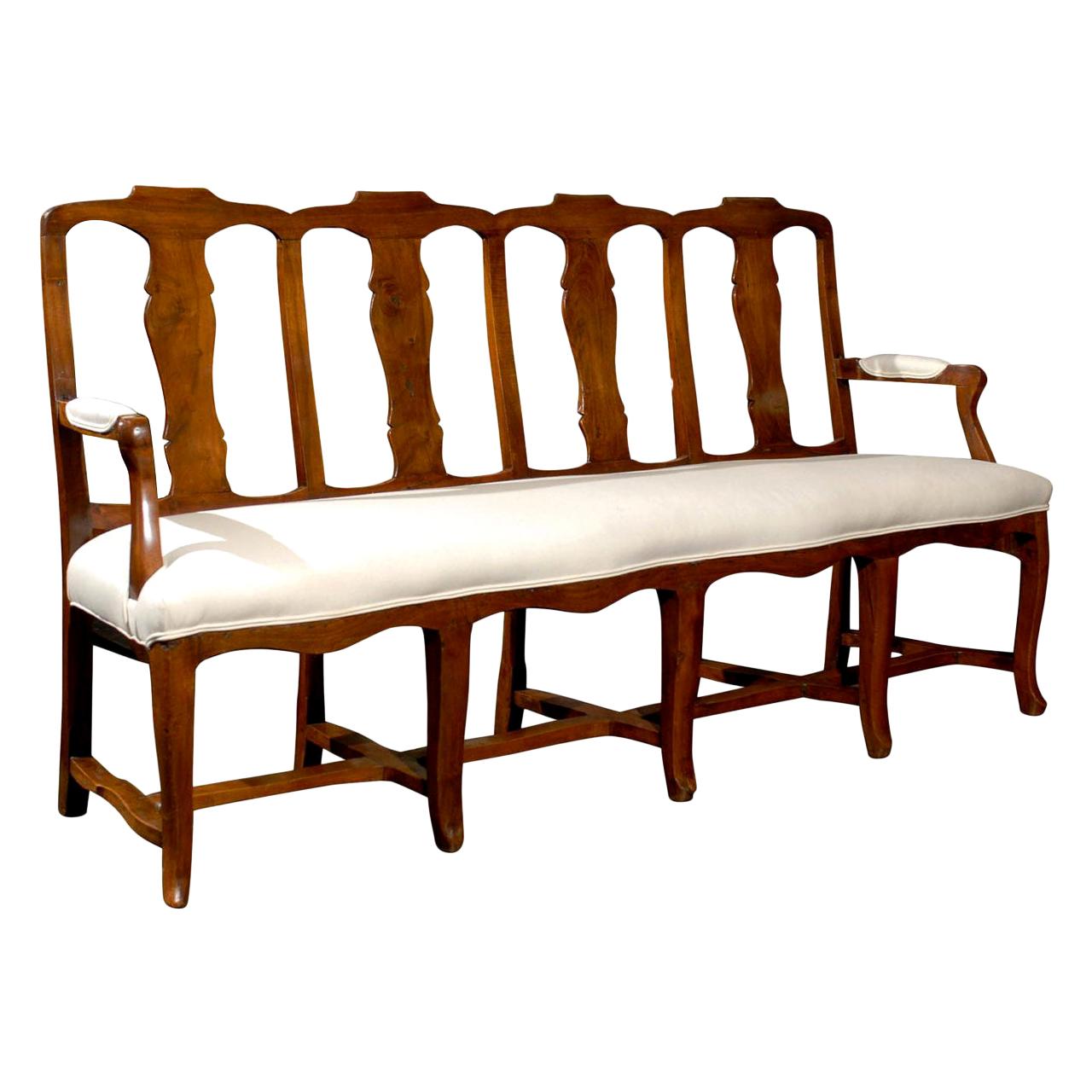 French Walnut Upholstered Seat Long Beach from the Mid-19th Century For Sale