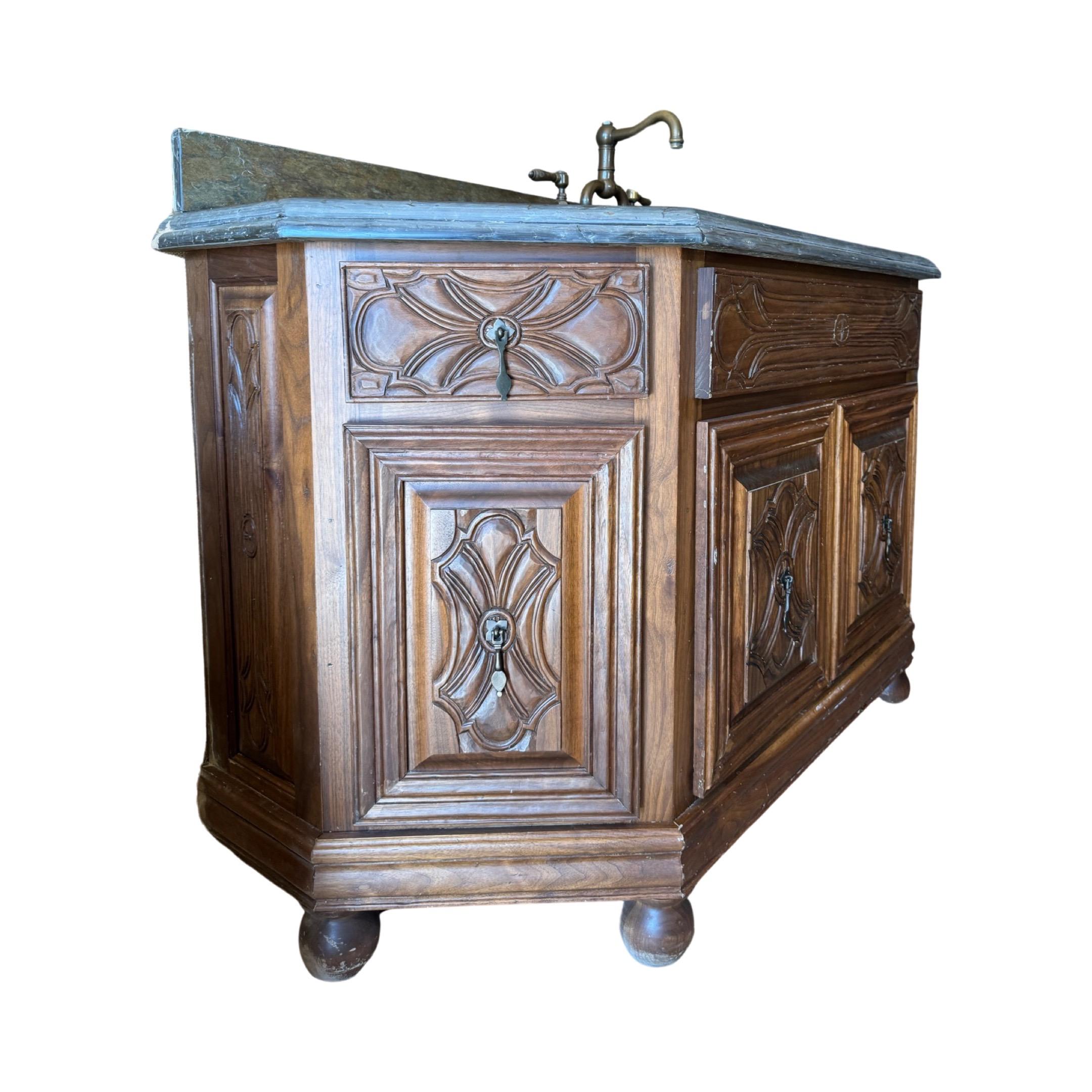 French Walnut Wood and Slate Sink For Sale 2