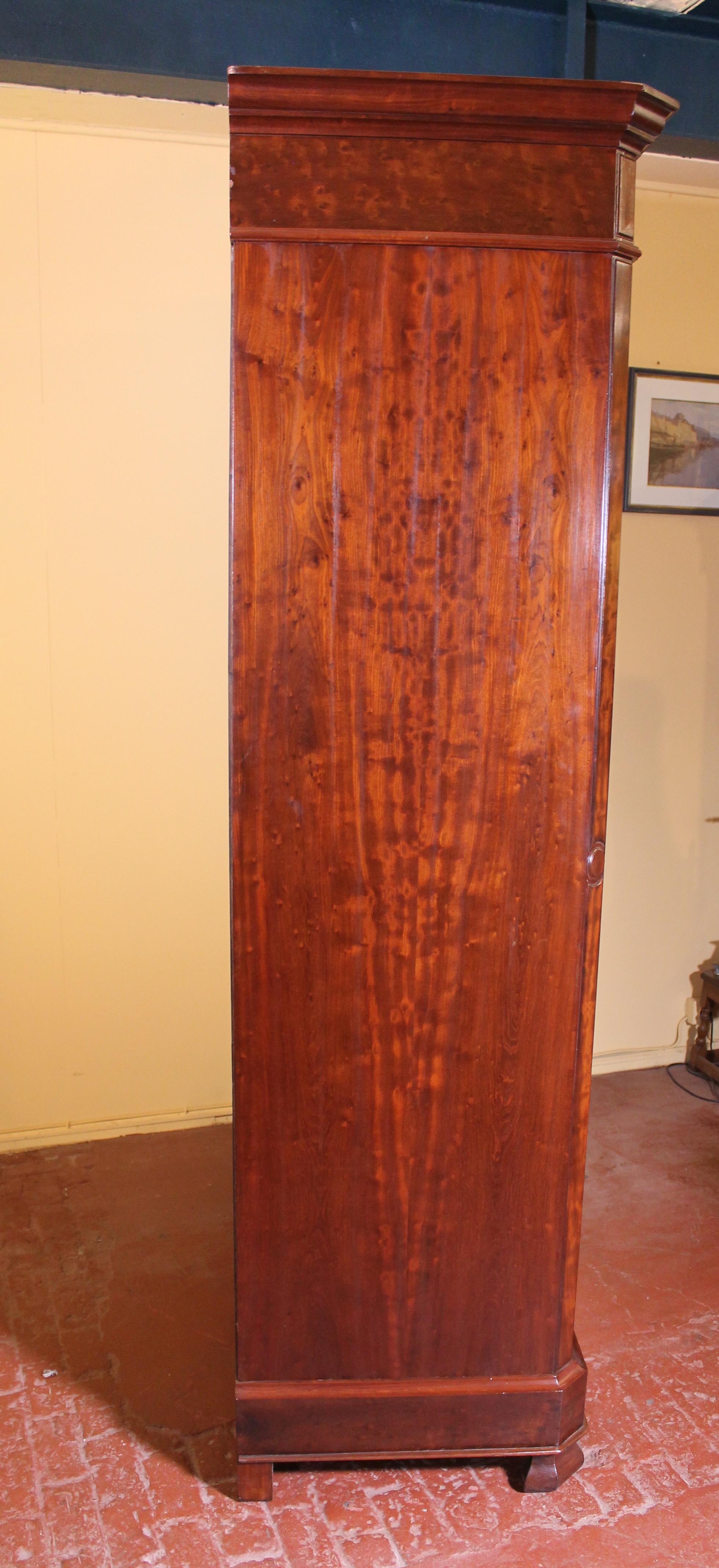 French Wardrobe 19th Century in Mahogany 1