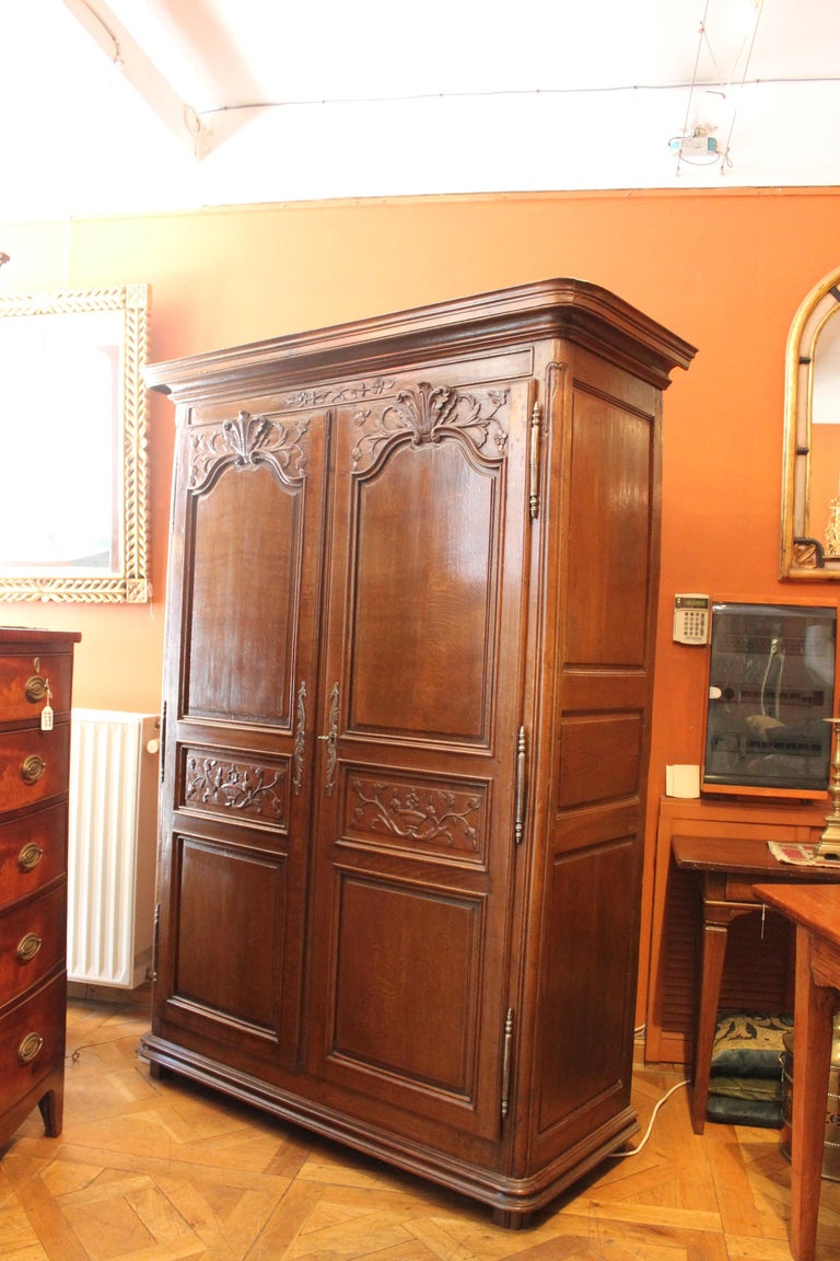 French Wardrobe Louis XIV in Oak 18th Century For Sale at 1stDibs