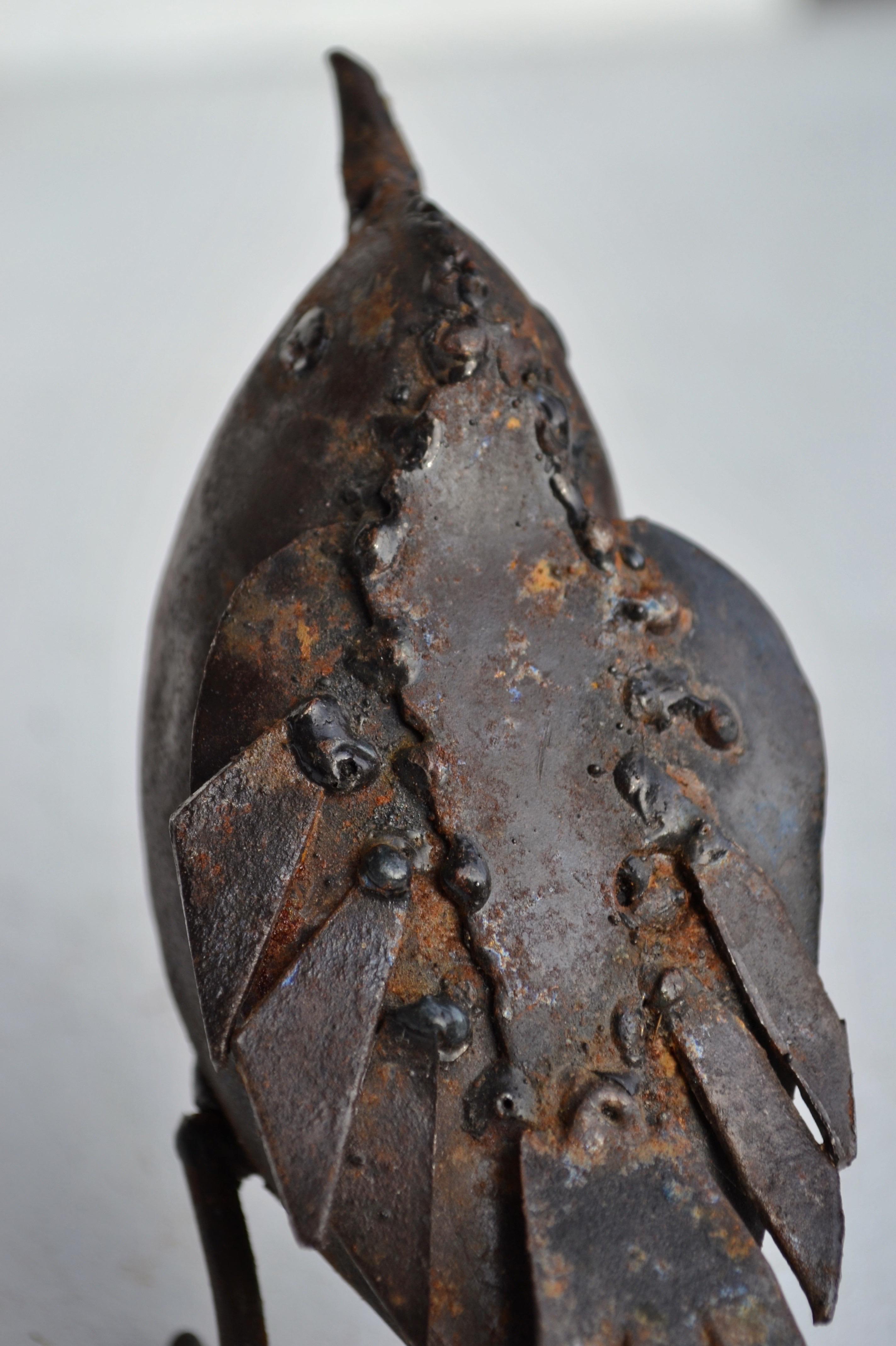 Francese Scultura Robin in metallo saldato francese, anni '50 in vendita