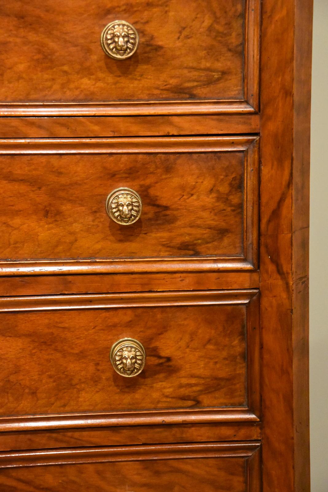 A very handsome Mid-19th century French mahogany and brass-mounted Wellington chest of drawers

Measures: Height 55