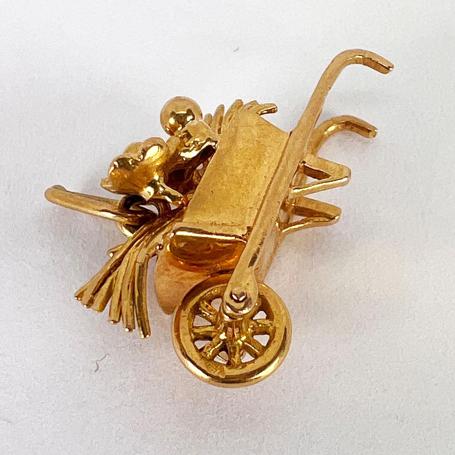French Wheelbarrow with Flowers 18K Yellow Gold Charm Pendant For Sale 4