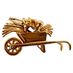 Vintage French Wheelbarrow with Flowers 18K Yellow Gold Charm Pendant