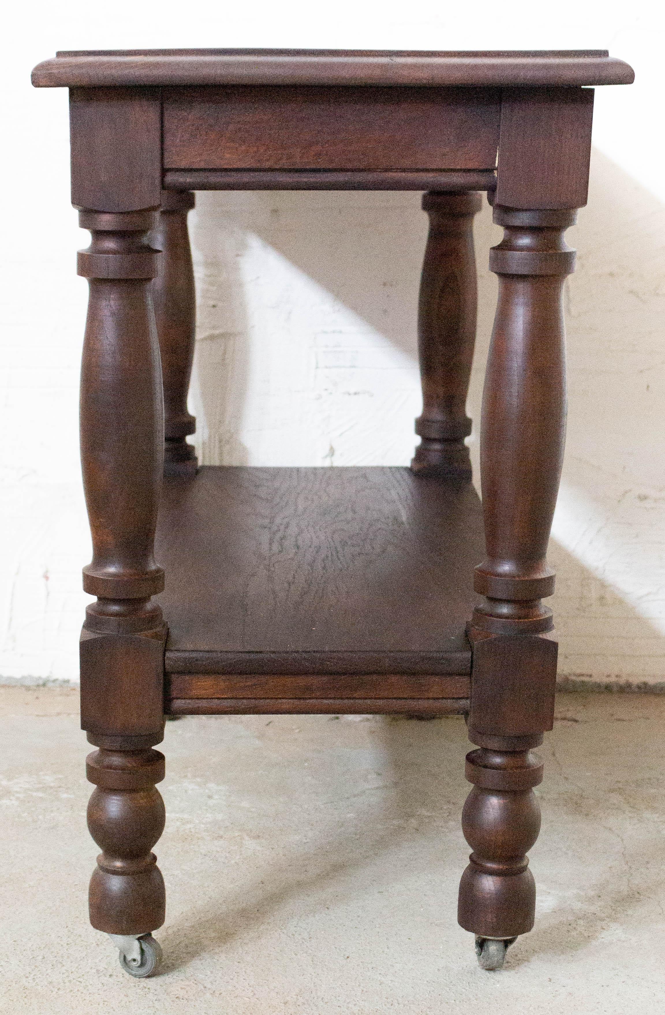 French Wheeled Console or Hallway Unit Table, Midcentury In Good Condition For Sale In Labrit, Landes