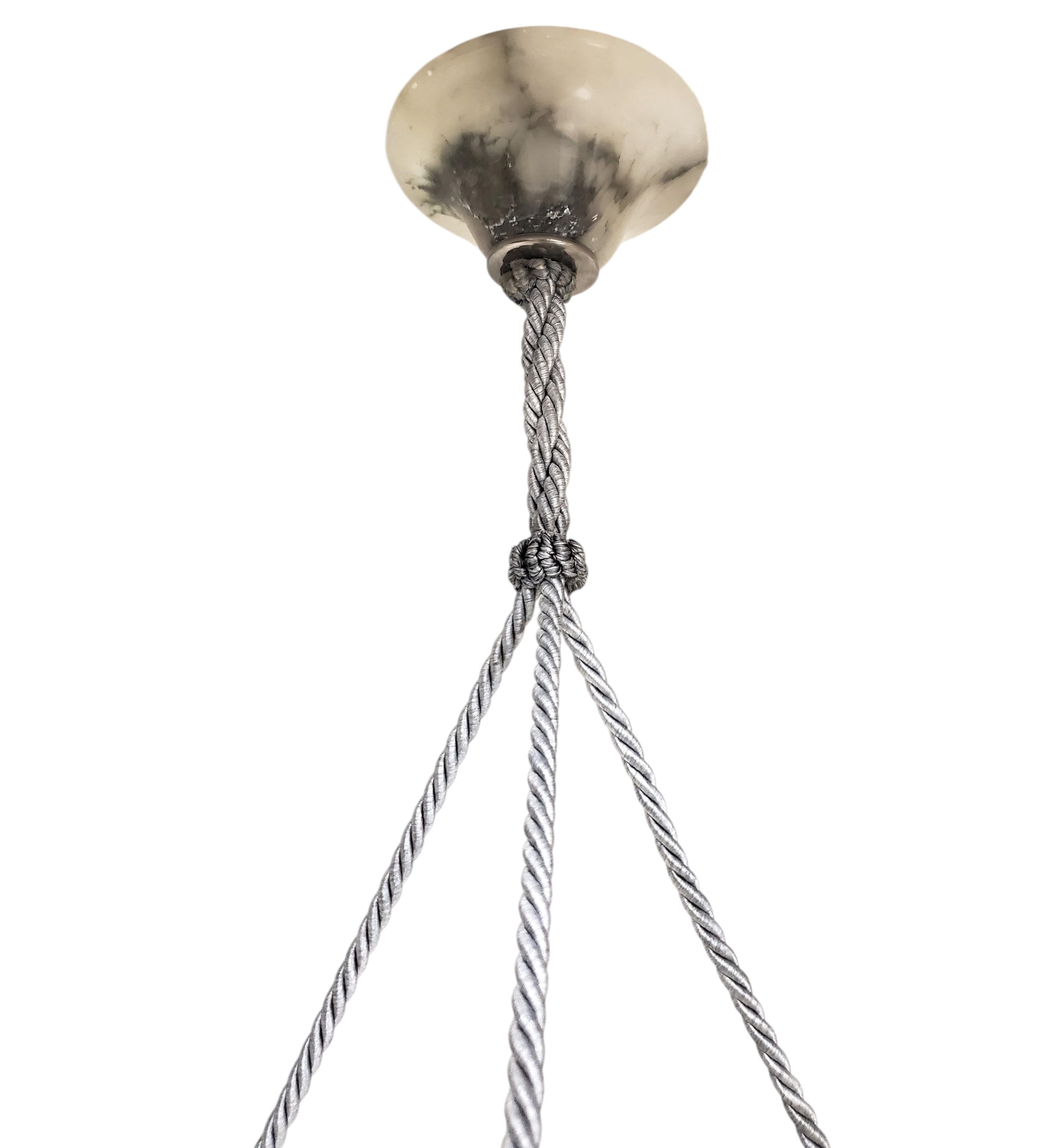 Lampada a sospensione francese in alabastro bianco, corda grigia con baldacchino originale in alabastro in vendita 7