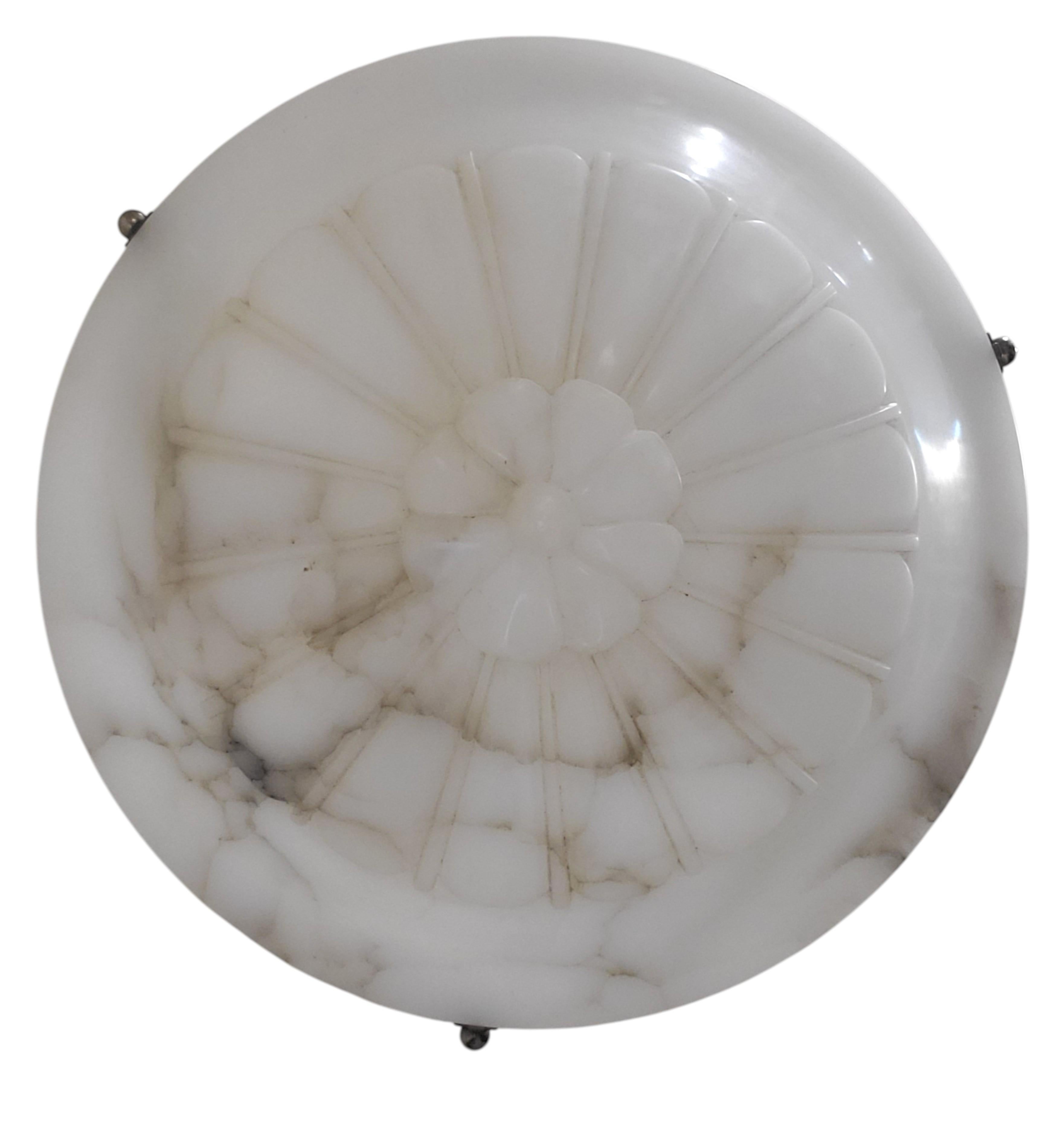Lampada a sospensione francese in alabastro bianco, corda grigia con baldacchino originale in alabastro in vendita 9
