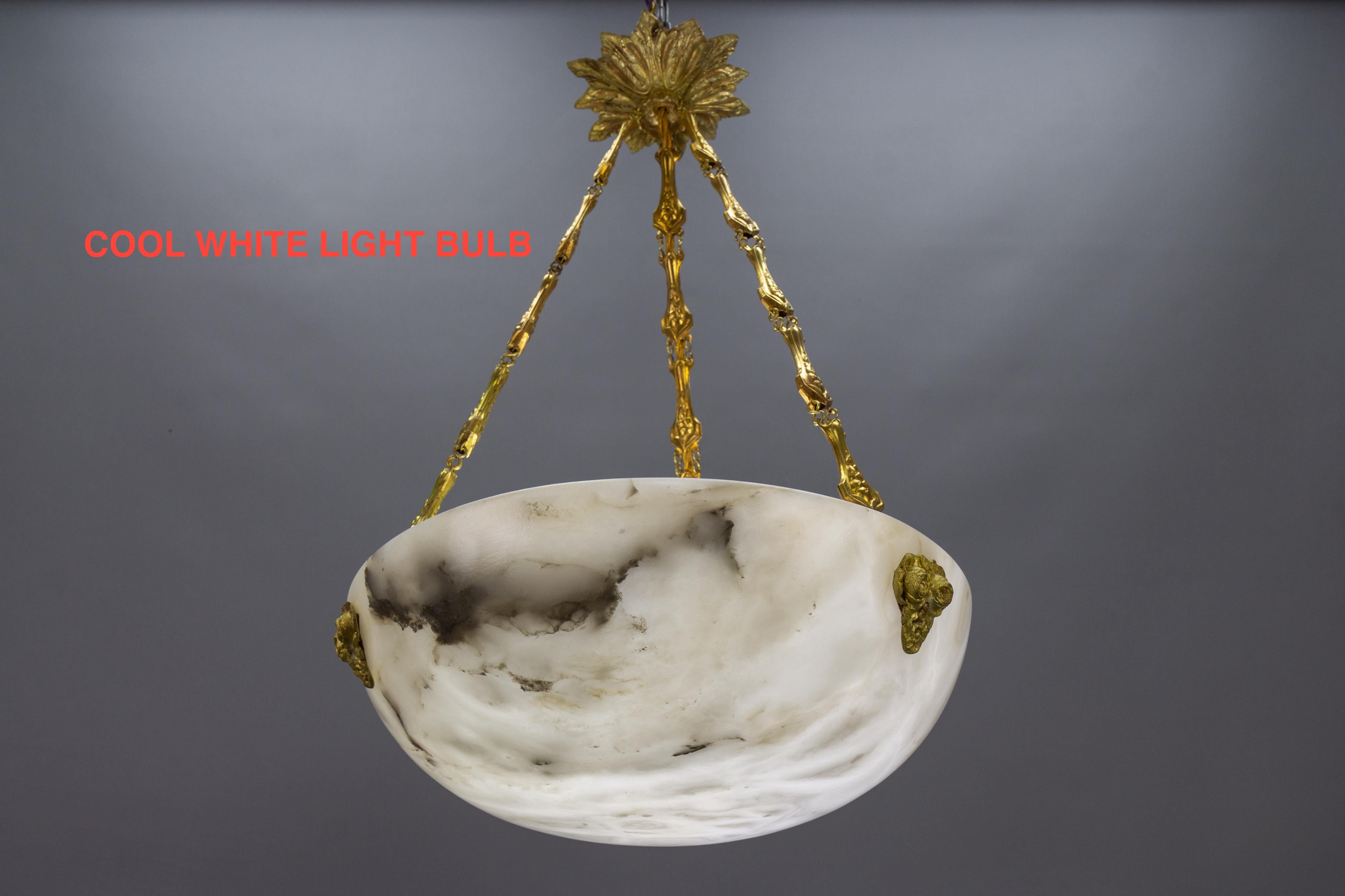 French White and Black Veined Alabaster Pendant Light Chandelier, ca. 1920 In Good Condition In Barntrup, DE