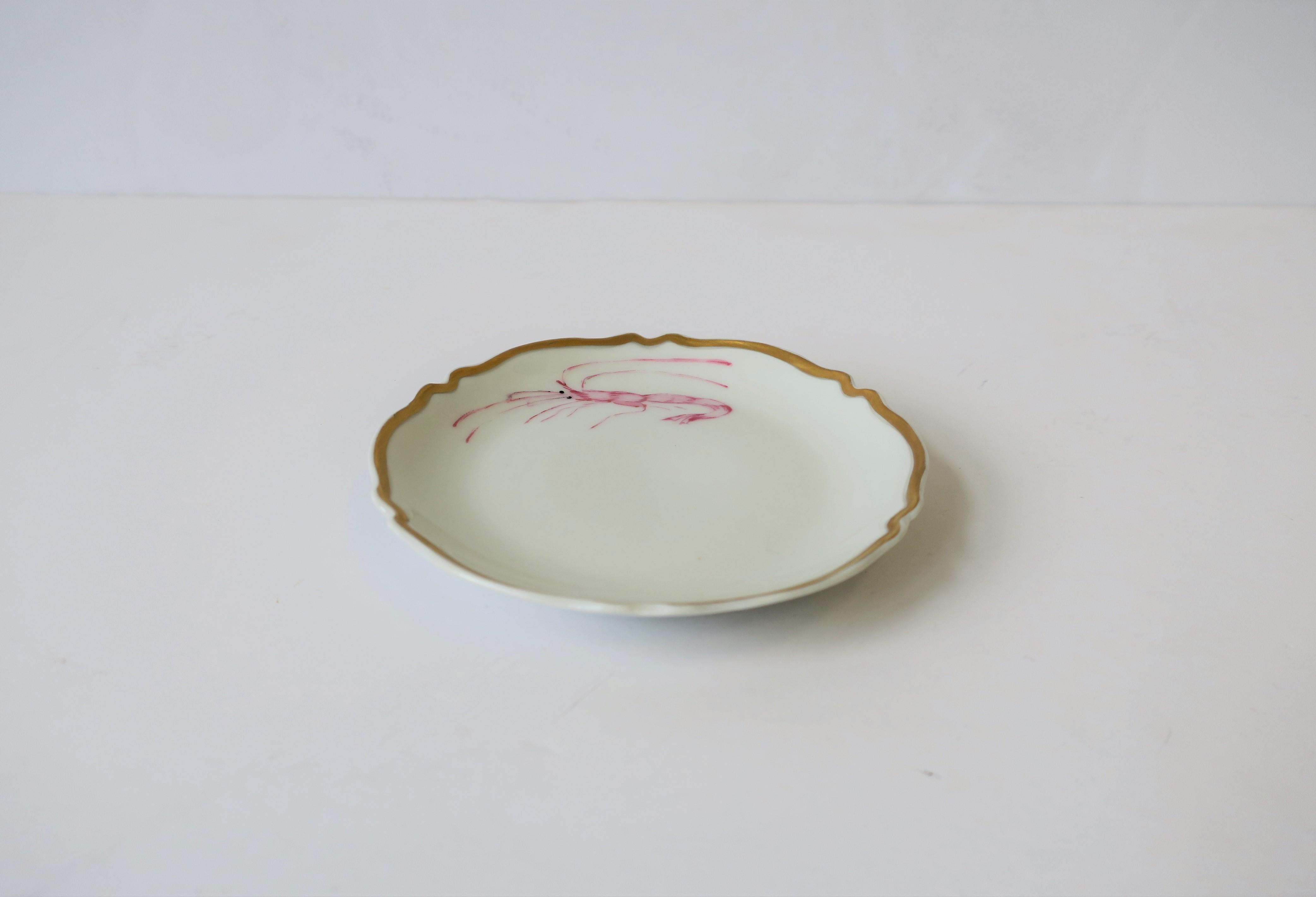 French White and Gold Porcelain Jewelry Dish Signed by Designer In Excellent Condition In New York, NY