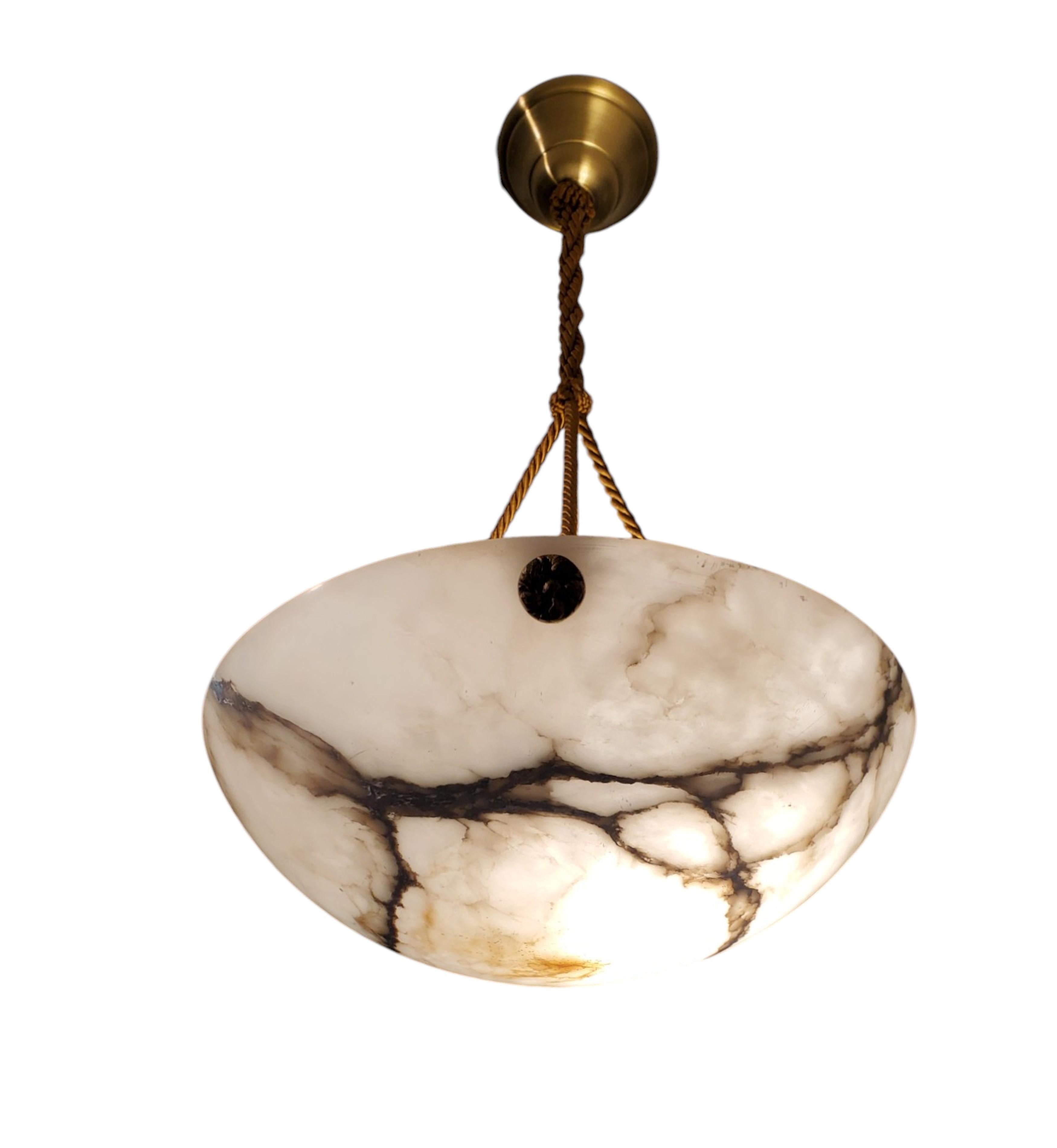 French white and grey veined original alabaster coupe w/ gold cord For Sale 7
