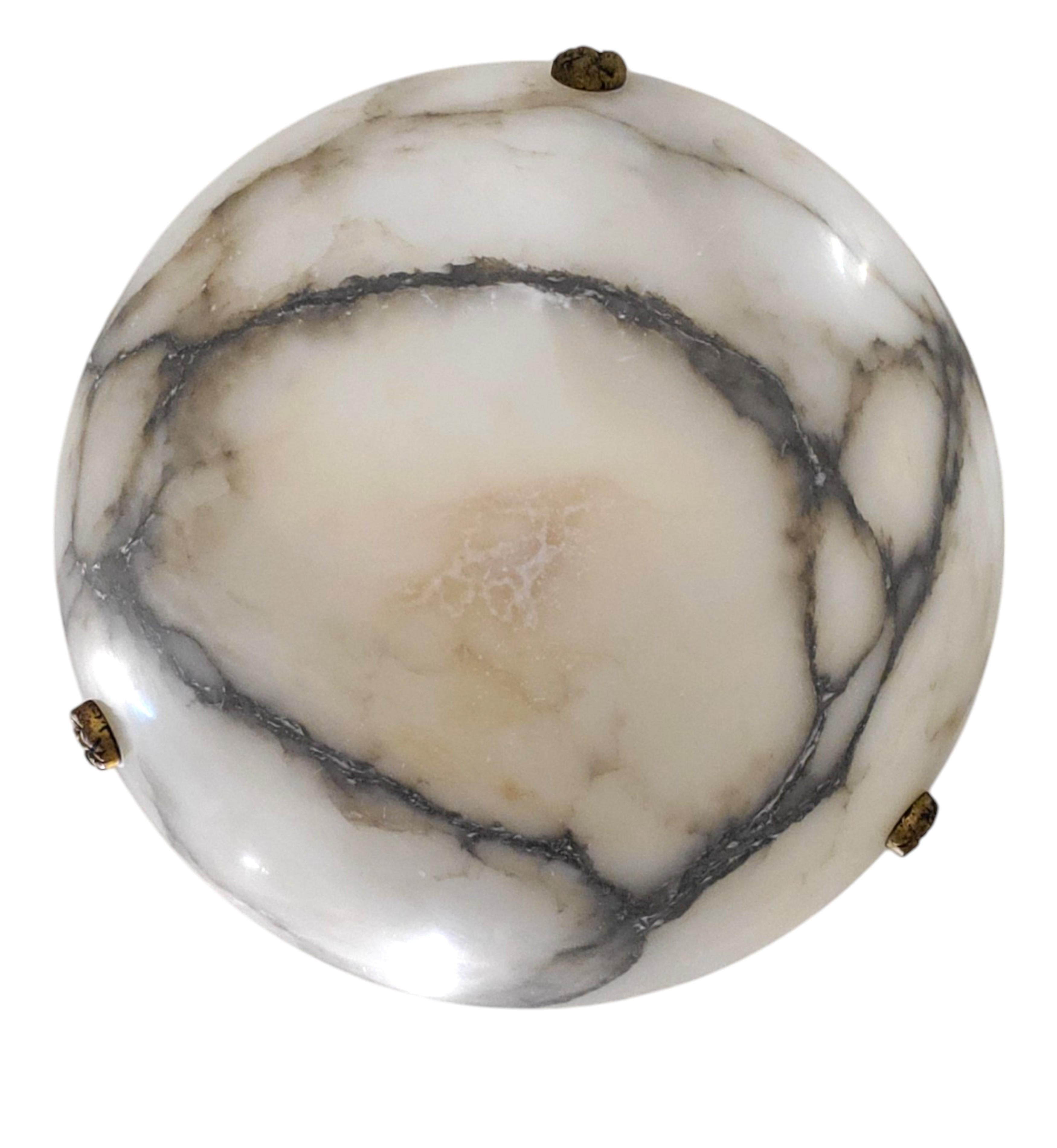 French white and grey veined original alabaster coupe w/ gold cord For Sale 2