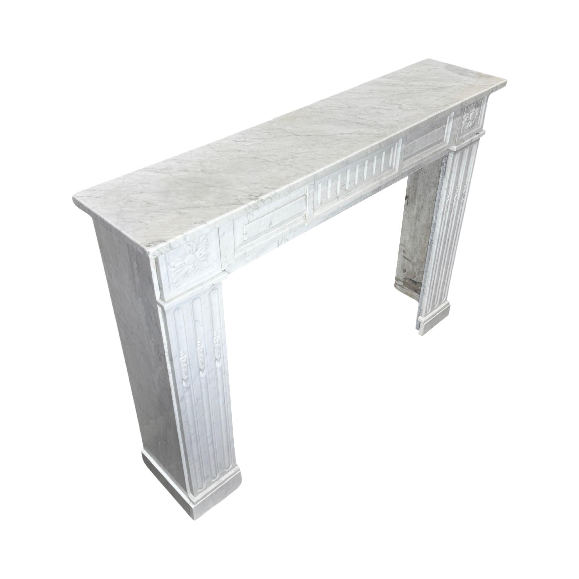 French White Carrara Marble Mantel For Sale 3