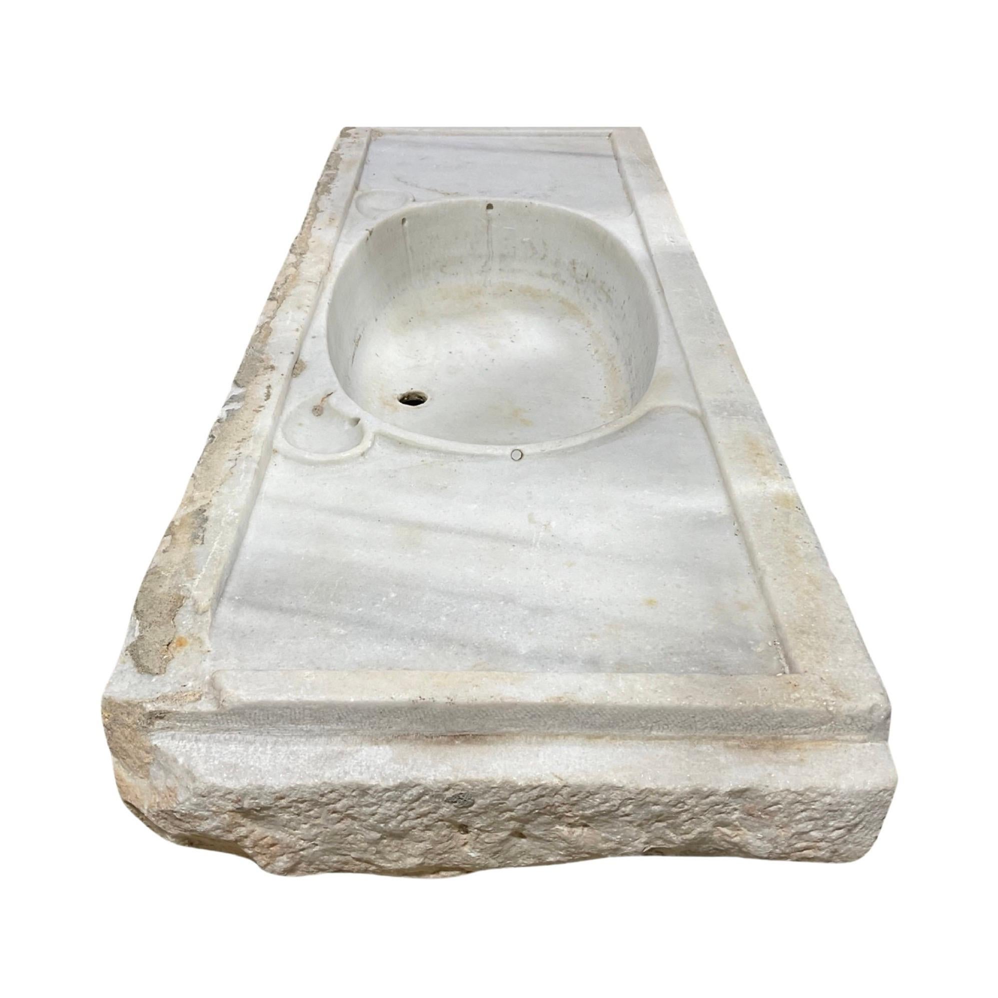 18th Century and Earlier French White Carrara Marble Sink For Sale