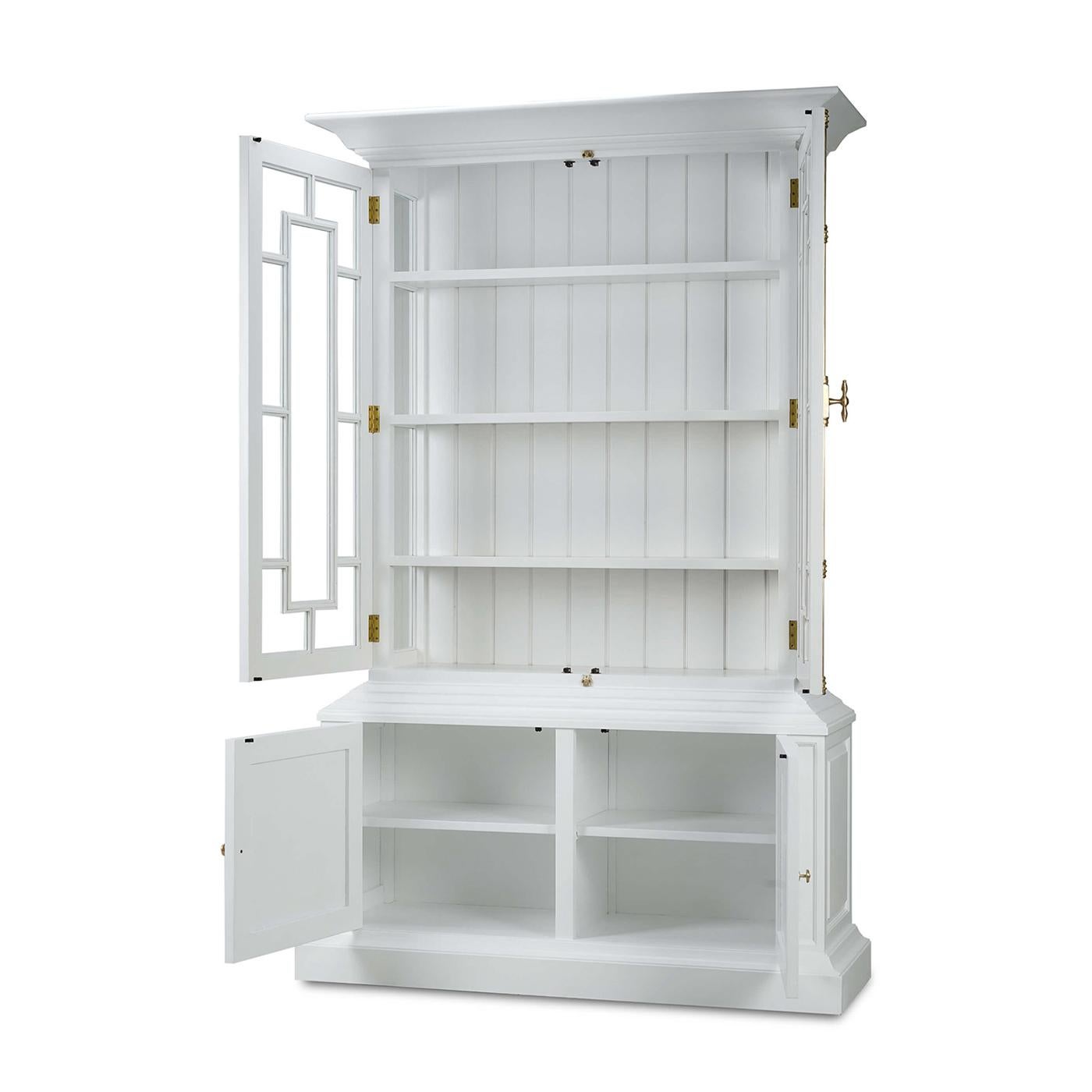 Asiatique Vitrine française blanche en vente