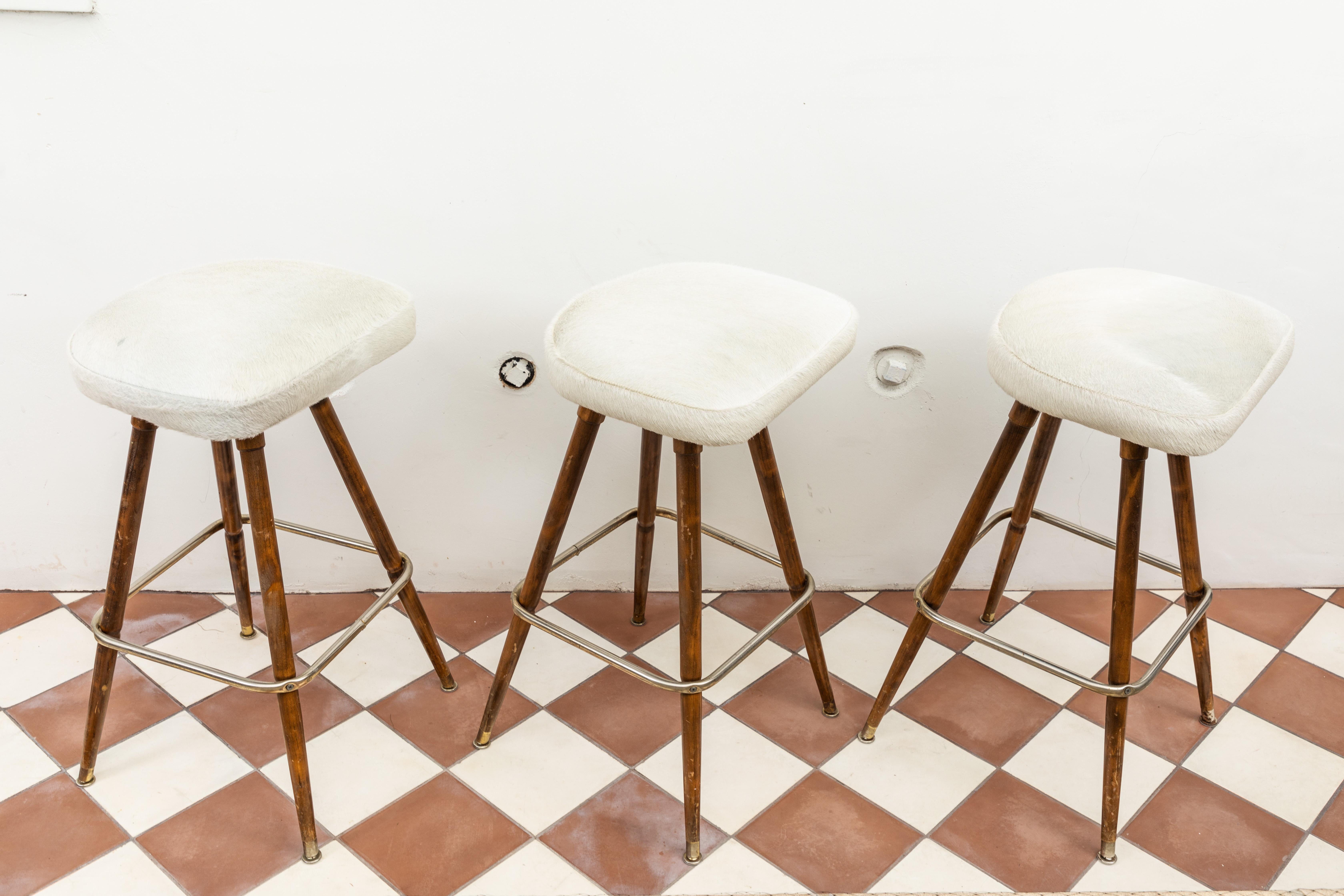 white bar stools set of 3