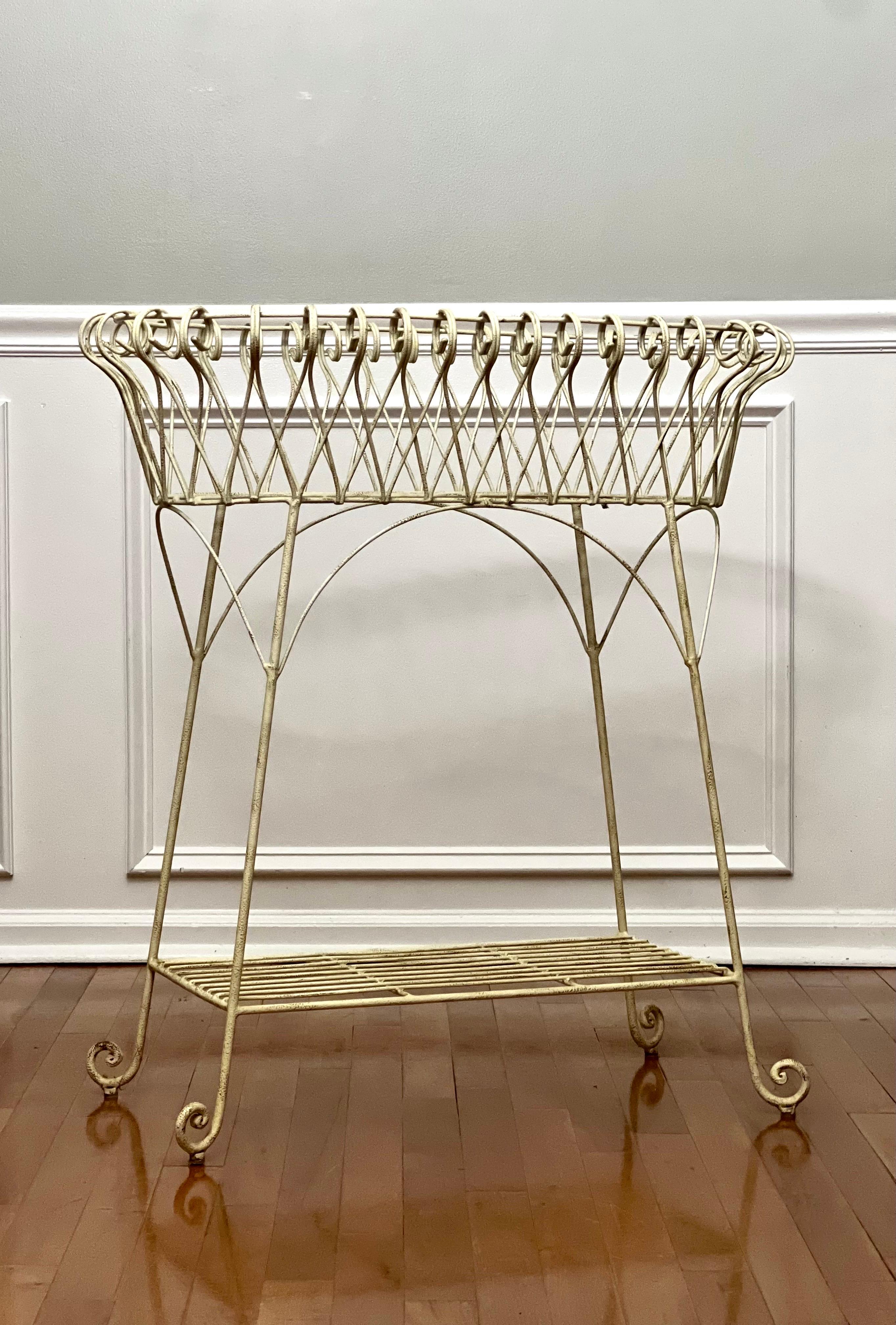 French White Iron Jardiniere Plant Stand For Sale 11