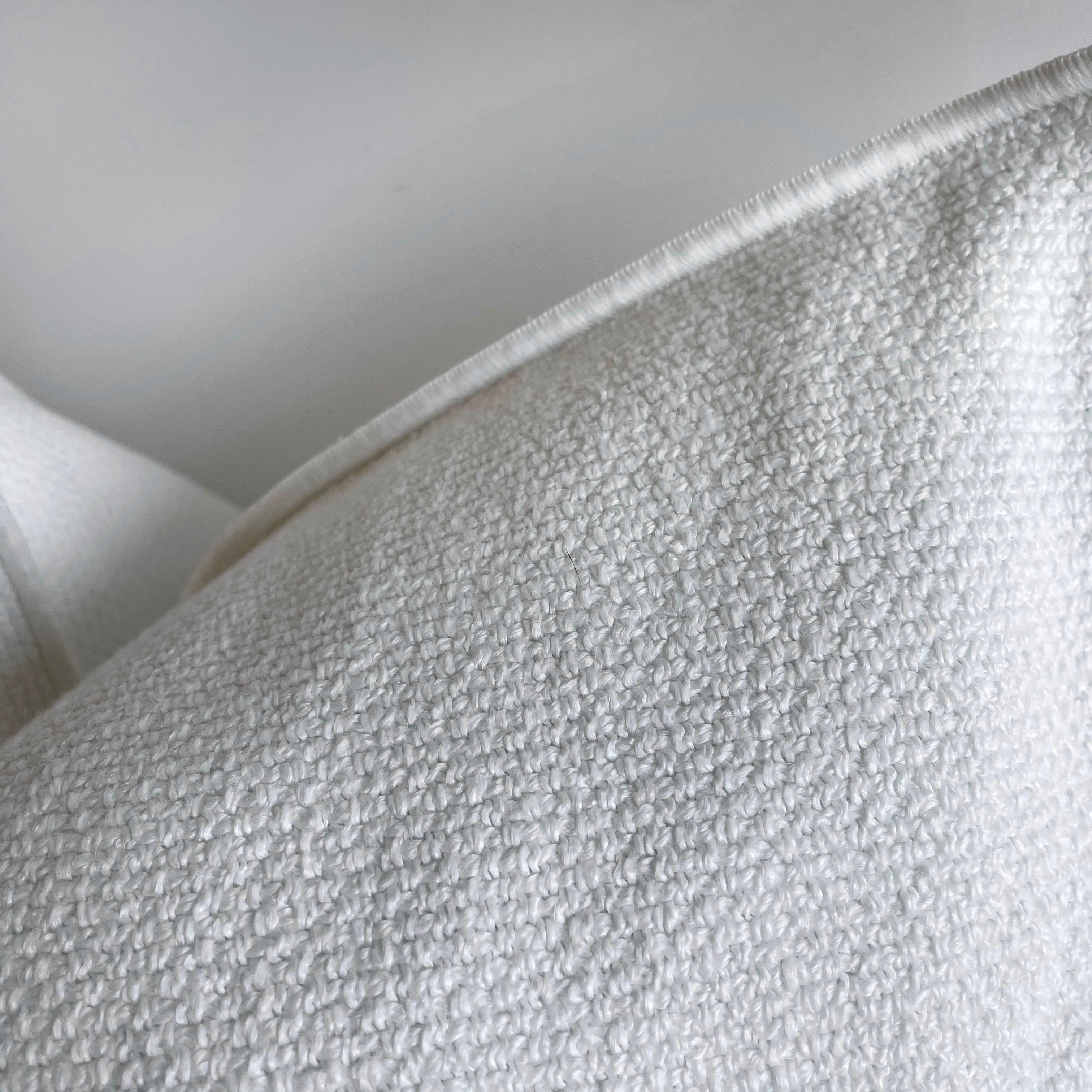 French White Linen Euro Pillow In New Condition For Sale In Old Town Orange, CA