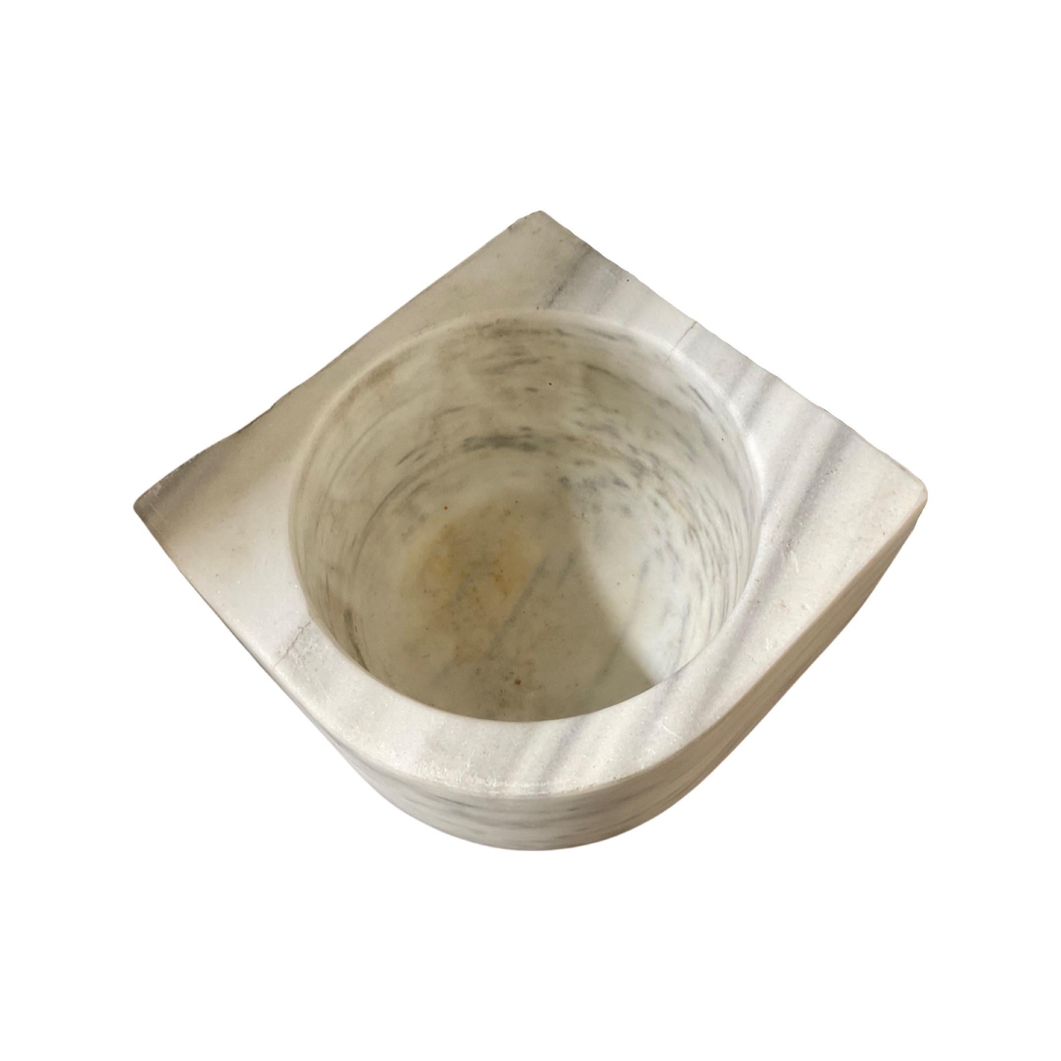 French White Marble Corner Sink For Sale 1