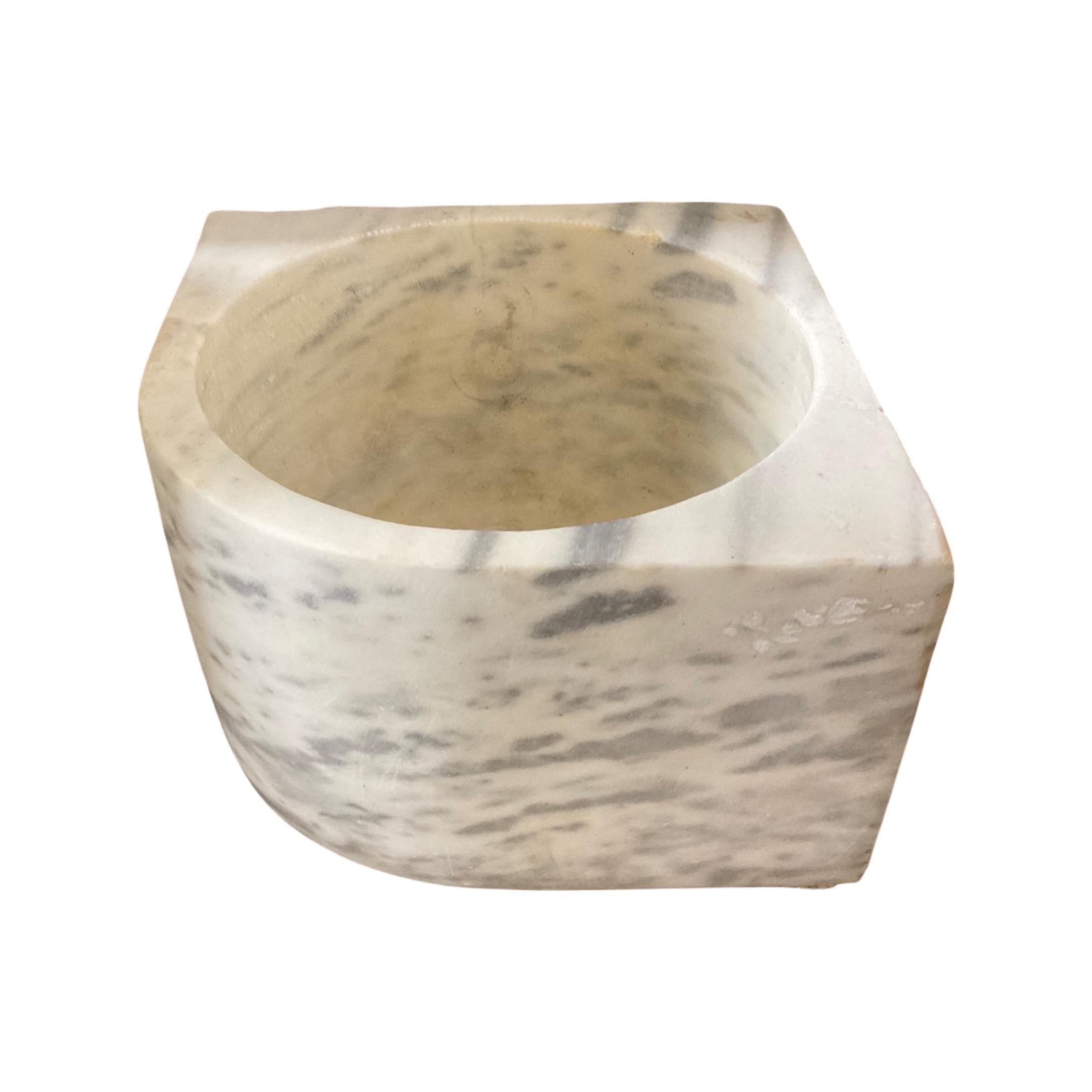 French White Marble Corner Sink For Sale 1