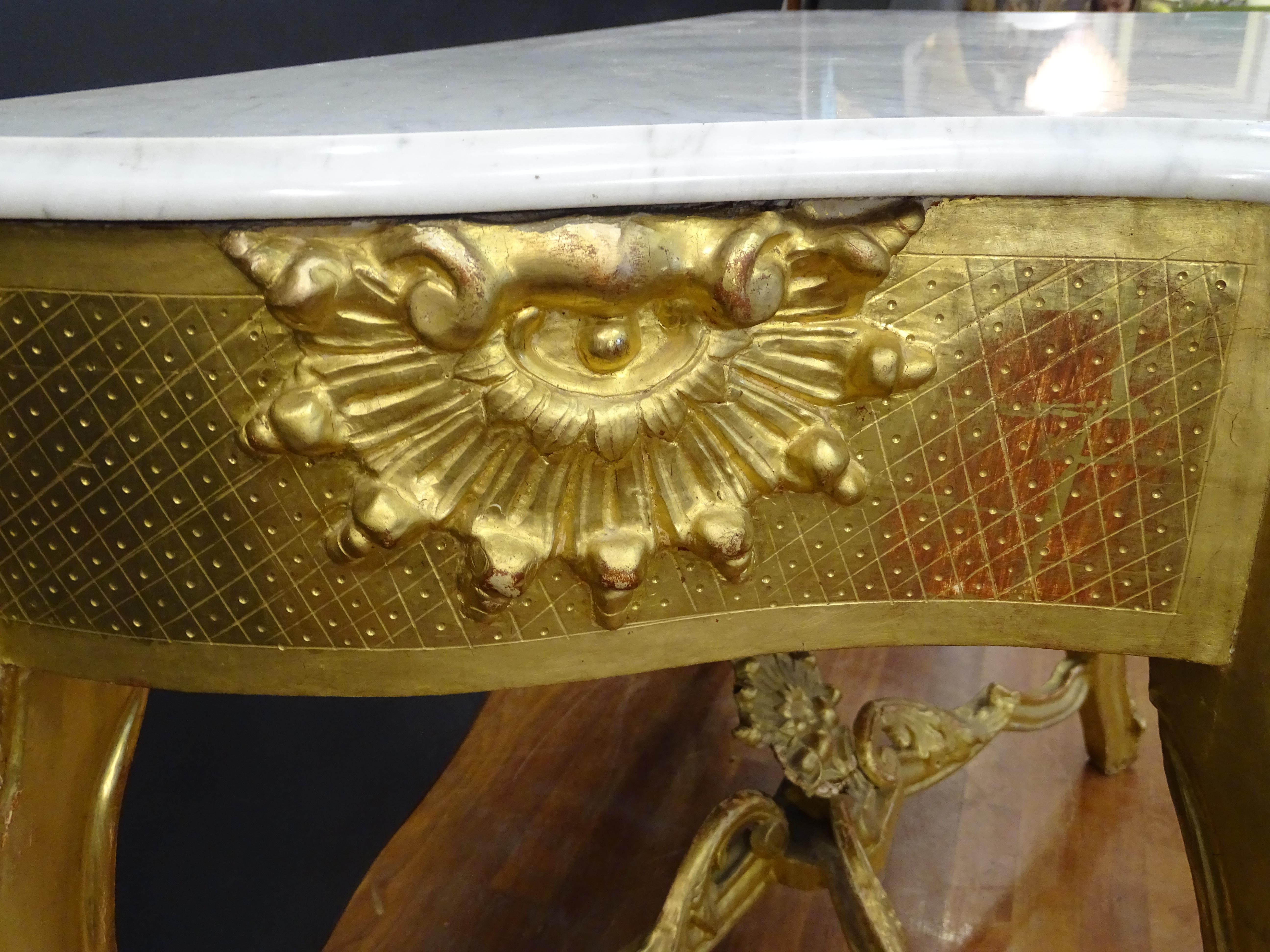 Französische Konsole aus geschnitztem und vergoldetem Holz in weißem Marmor und vergoldetem Holz, Napoleon III im Angebot 10