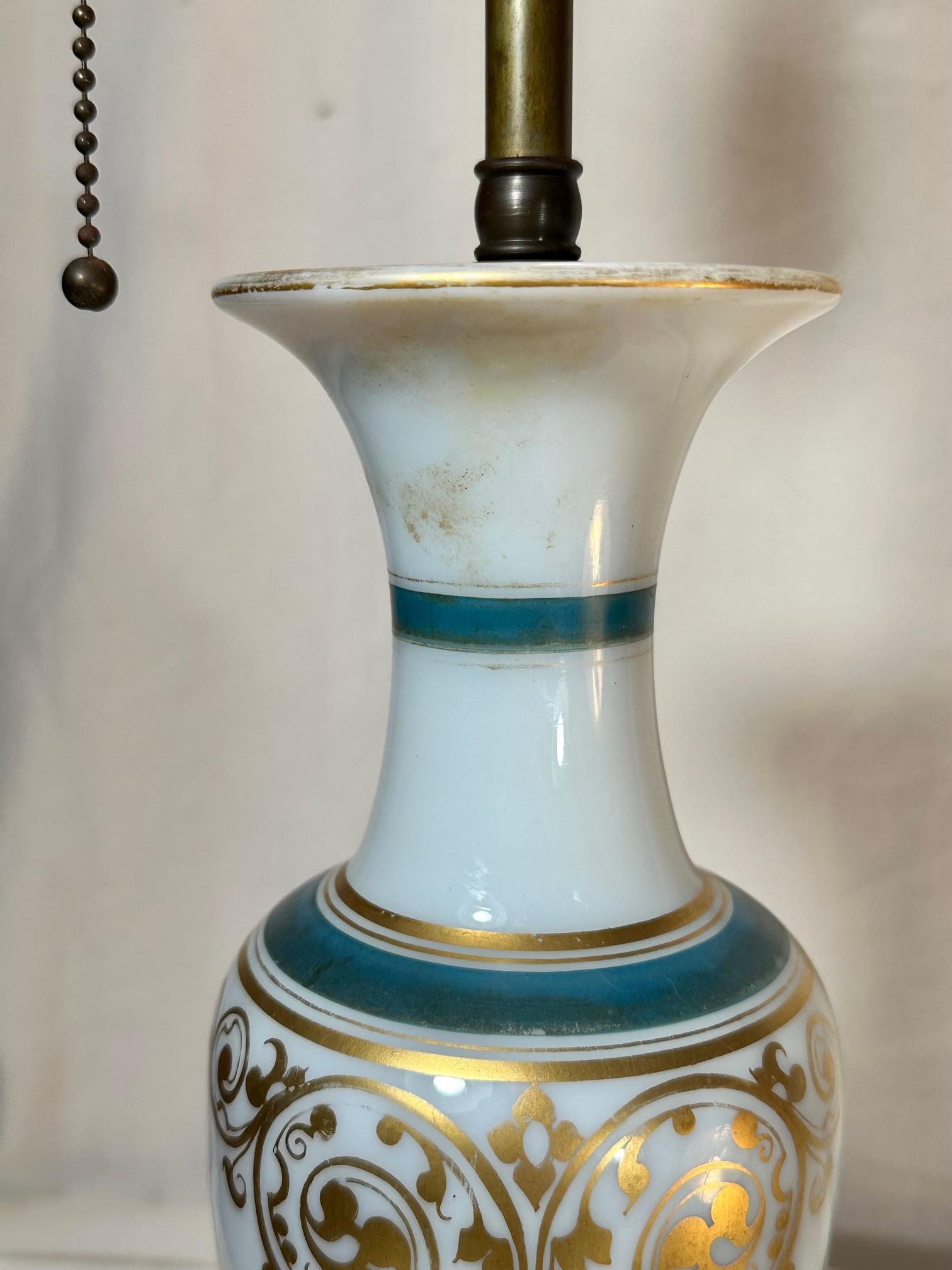 French White Opaline Glass Vase Lamp Attributed to Baccarat. For Sale 4
