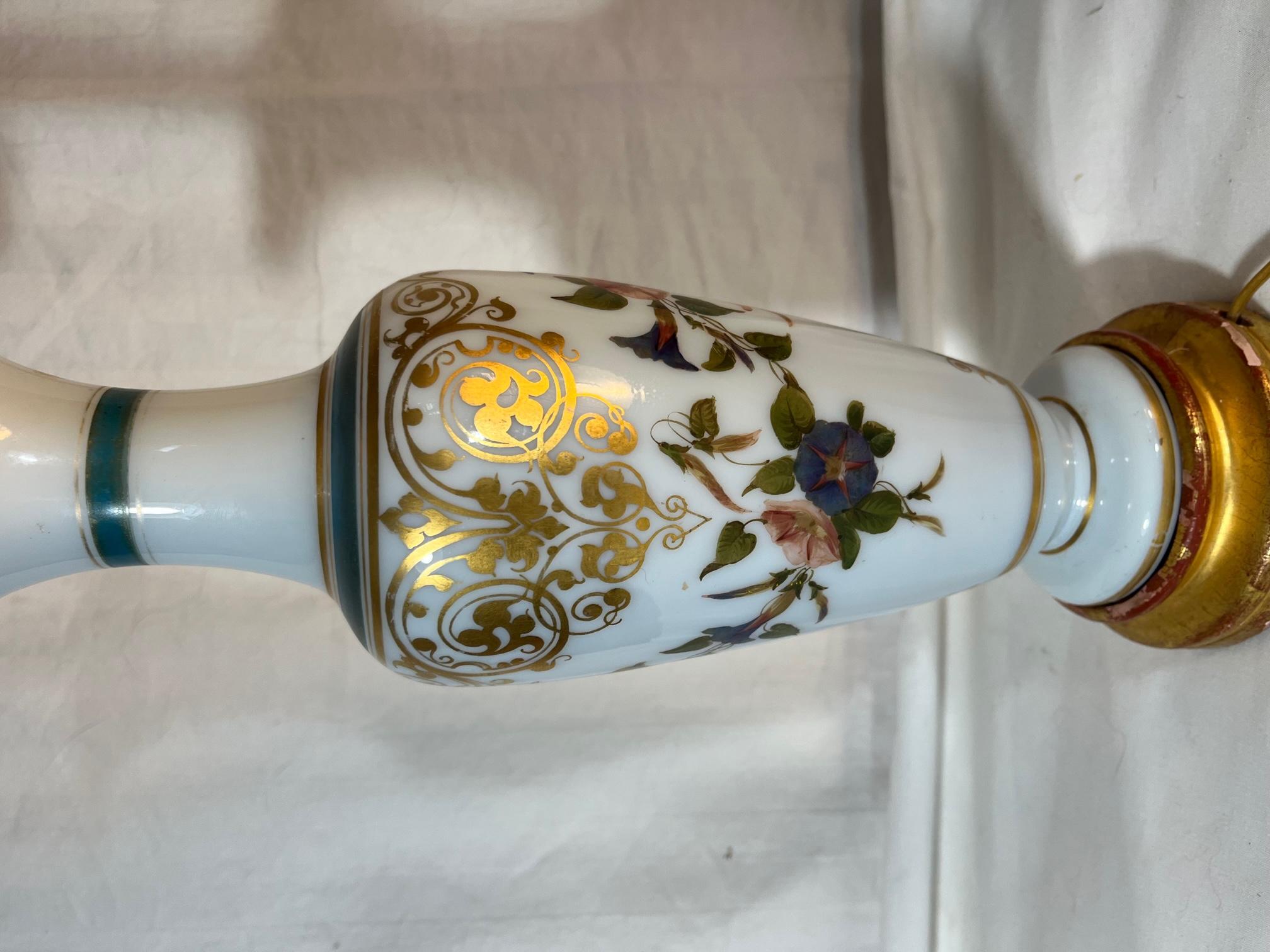 French White Opaline Glass Vase Lamp Attributed to Baccarat. For Sale 7