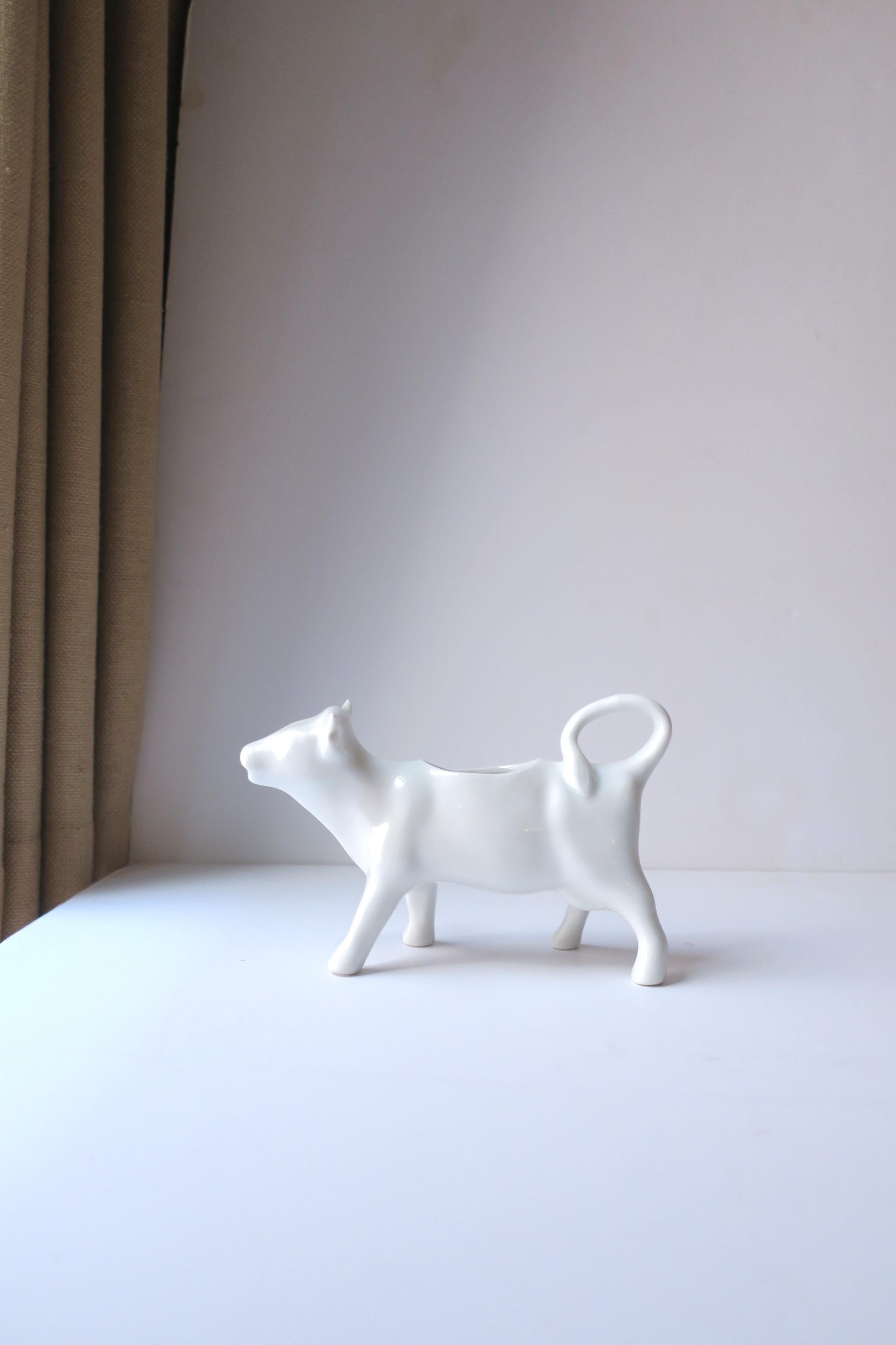 French White Porcelain Cow Creamer in the Rustic Style For Sale 1