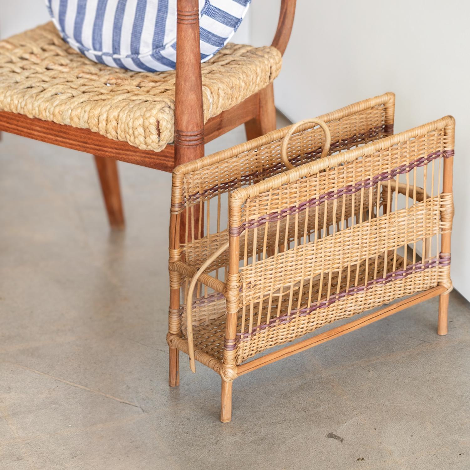 French Wicker and Bamboo Magazine Rack In Good Condition In Los Angeles, CA