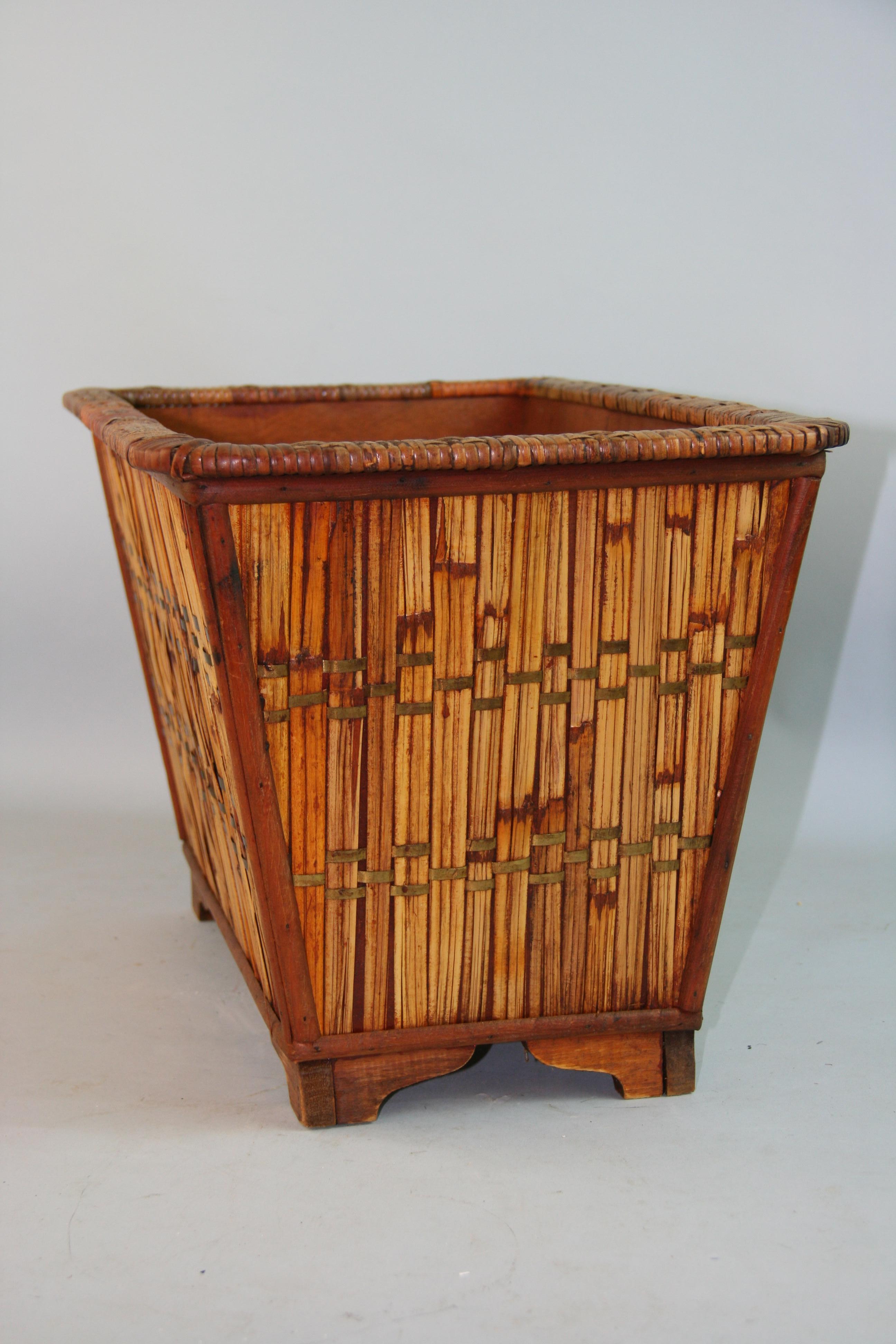 French Wicker and Bamboo Waste Basket For Sale 3