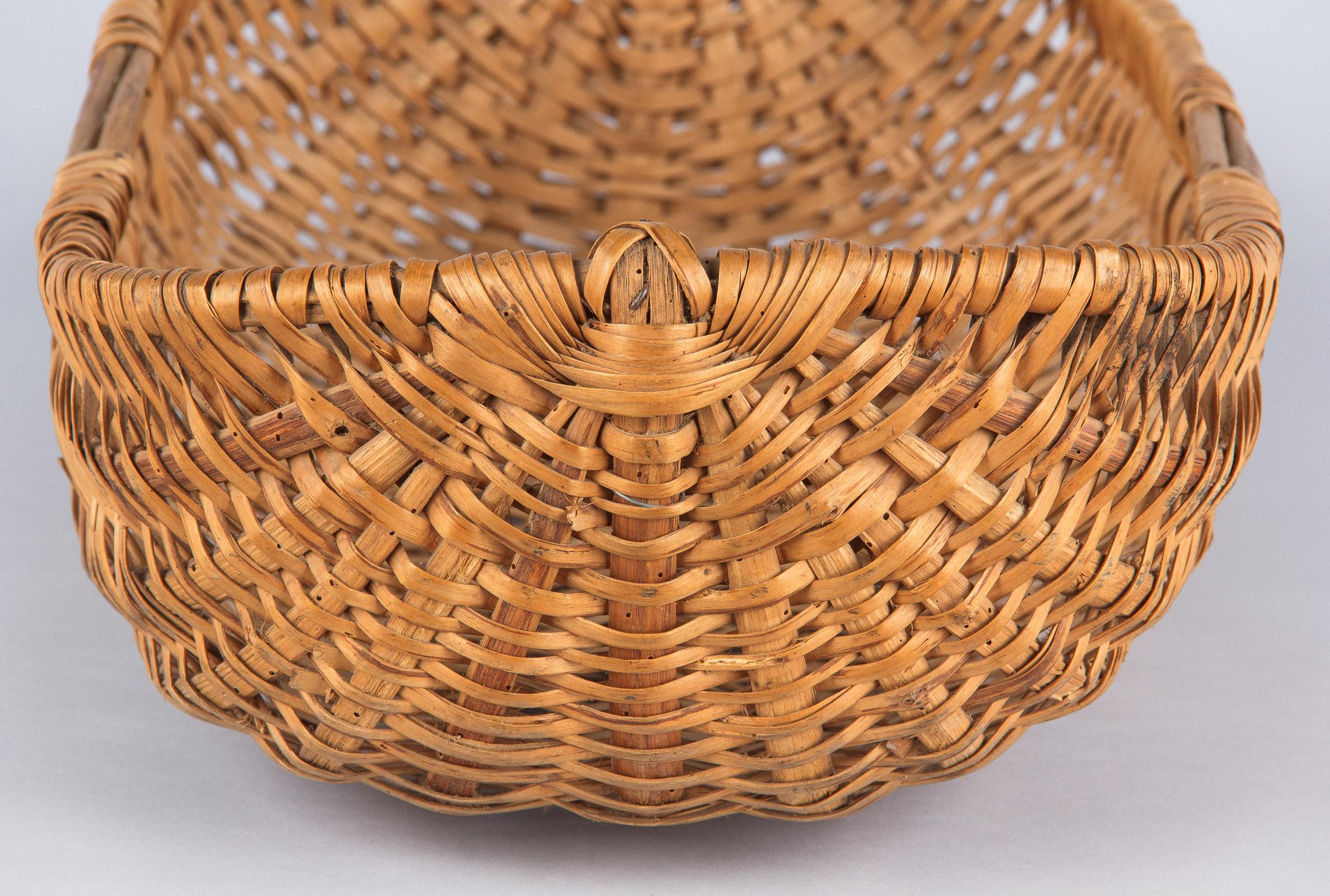 French Wicker Basket from Auvergne Region, 20th Century at 1stDibs