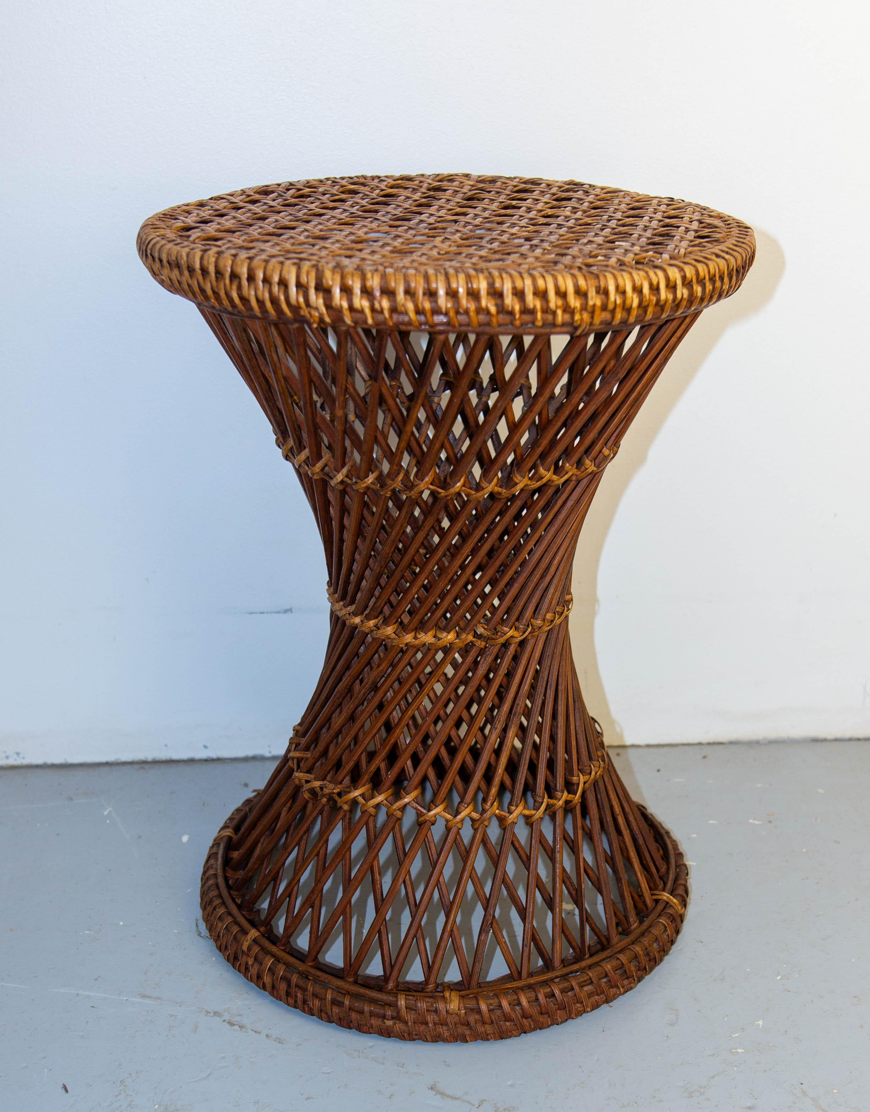 Mid-Century moderno Sgabello Diabolo francese in vimini, circa 1970 in vendita