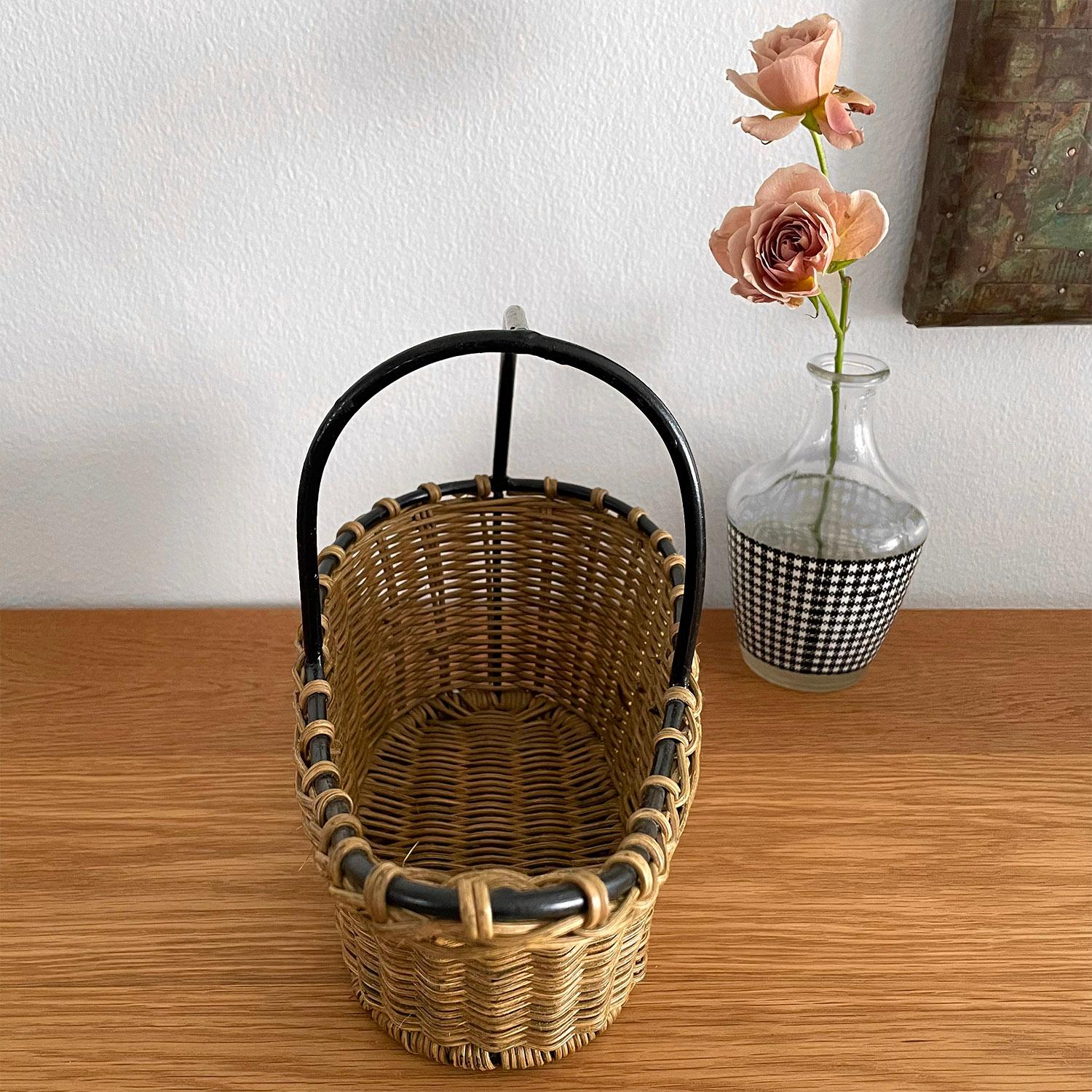 French Wicker & Iron Bottle Holder For Sale 4