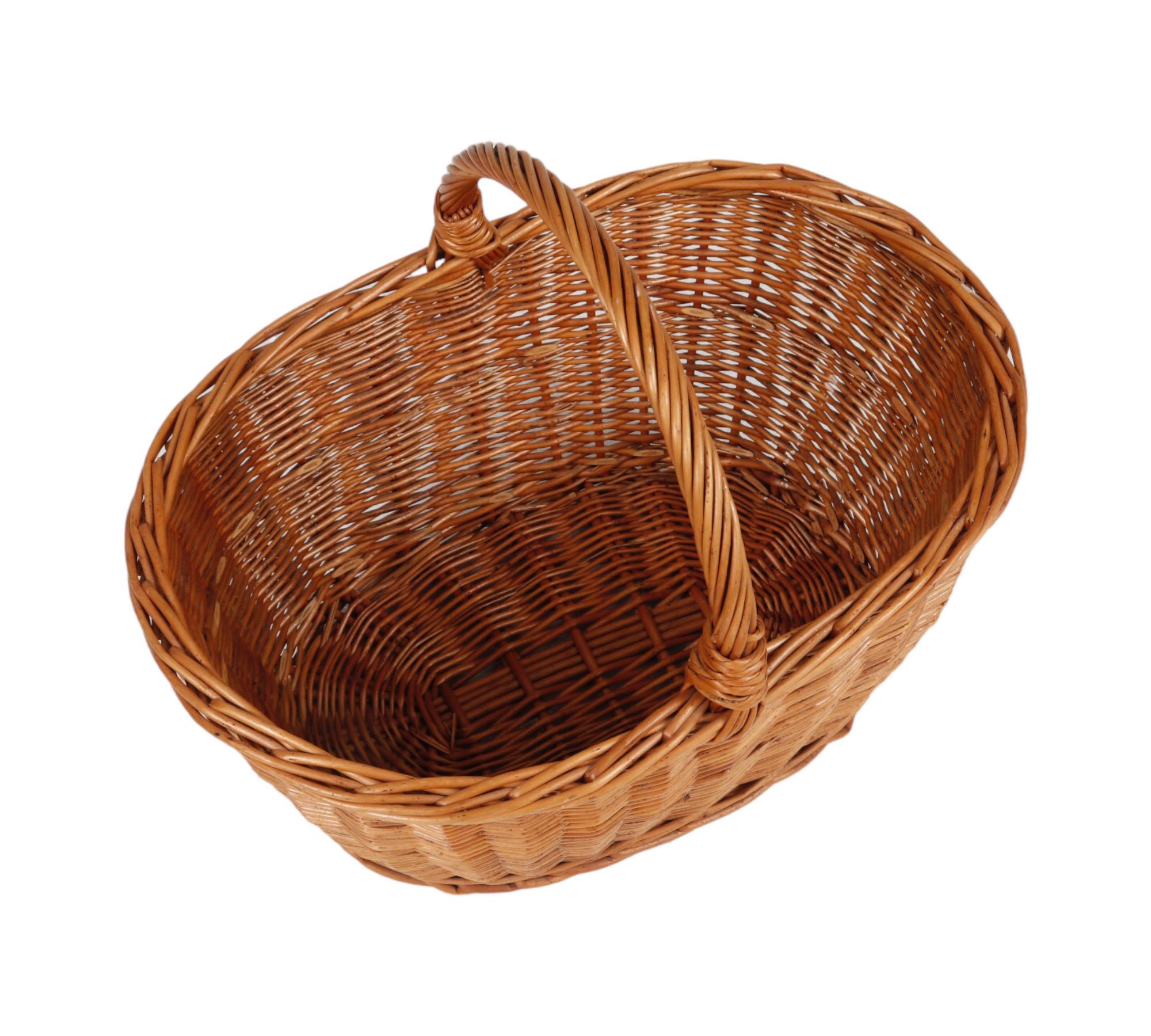 French Wicker Shopping Basket In Good Condition For Sale In Bradenton, FL