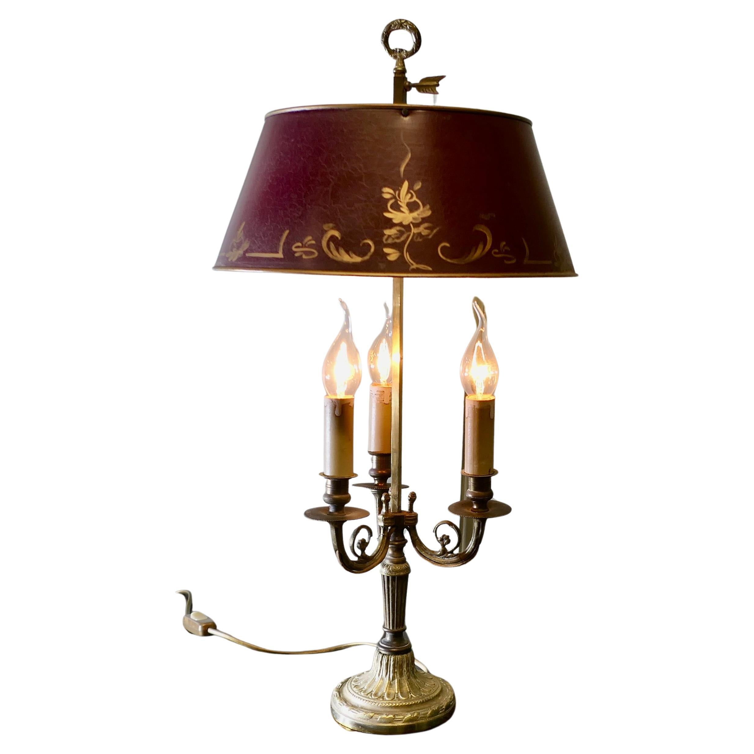 French Wine and Gold Toleware and Brass Triple Desk Lamp  A lovely piece For Sale