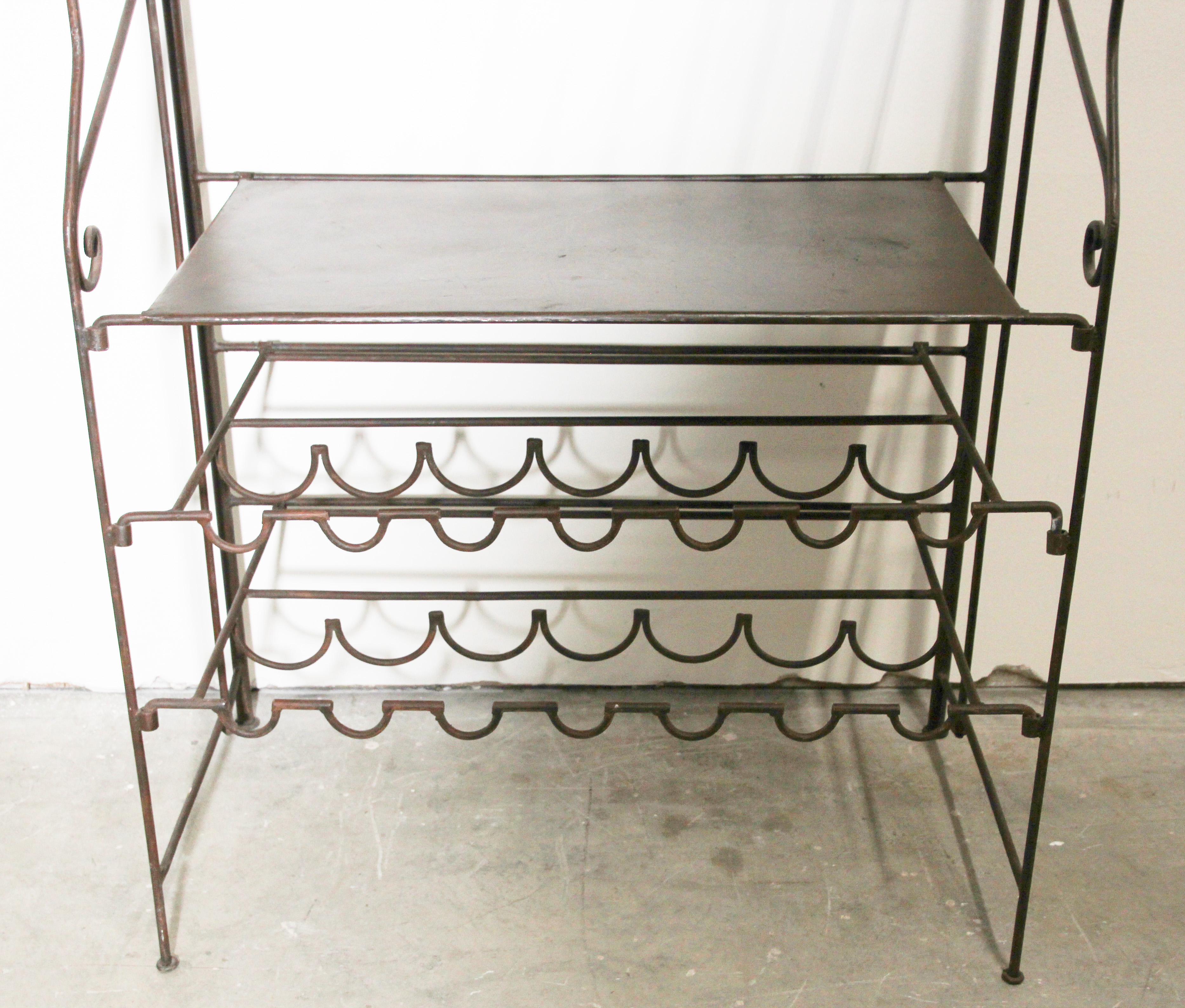 short bakers rack