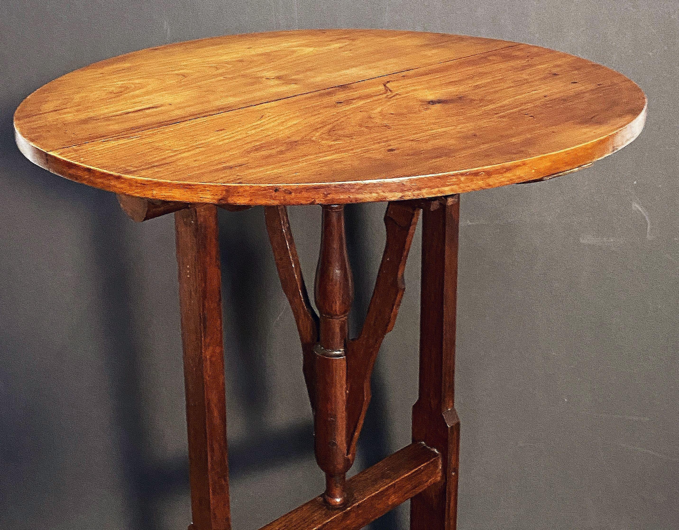 French Wine Tasting Vendange Tilt-Top Table of Cherry and Chestnut 4