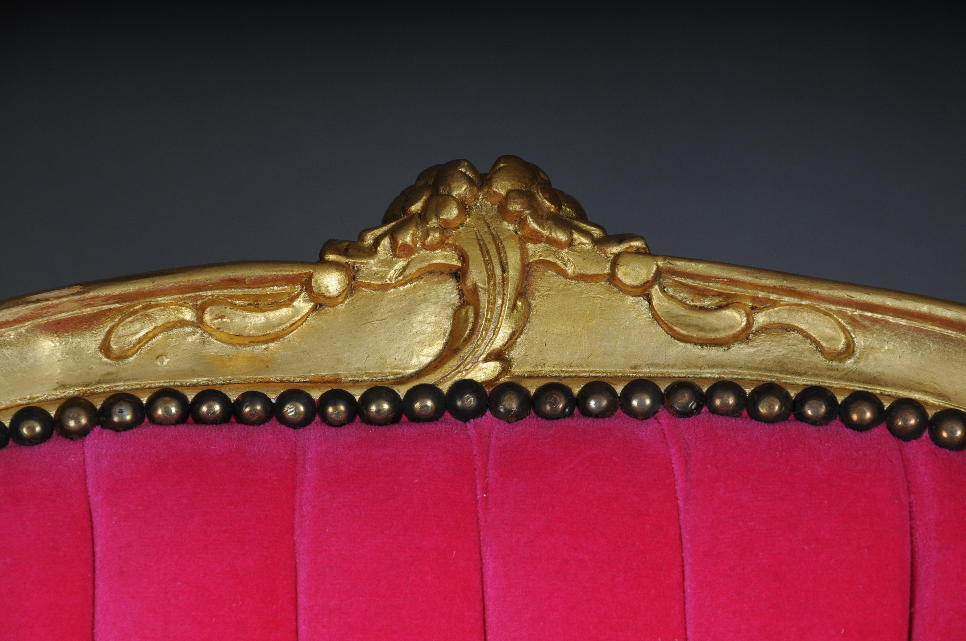Französischer Ohrensessel Louis XVI, rosa Samtstoff (Vergoldet) im Angebot