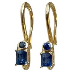 French wire earring with unheated blue sapphire earring in 18k solid gold