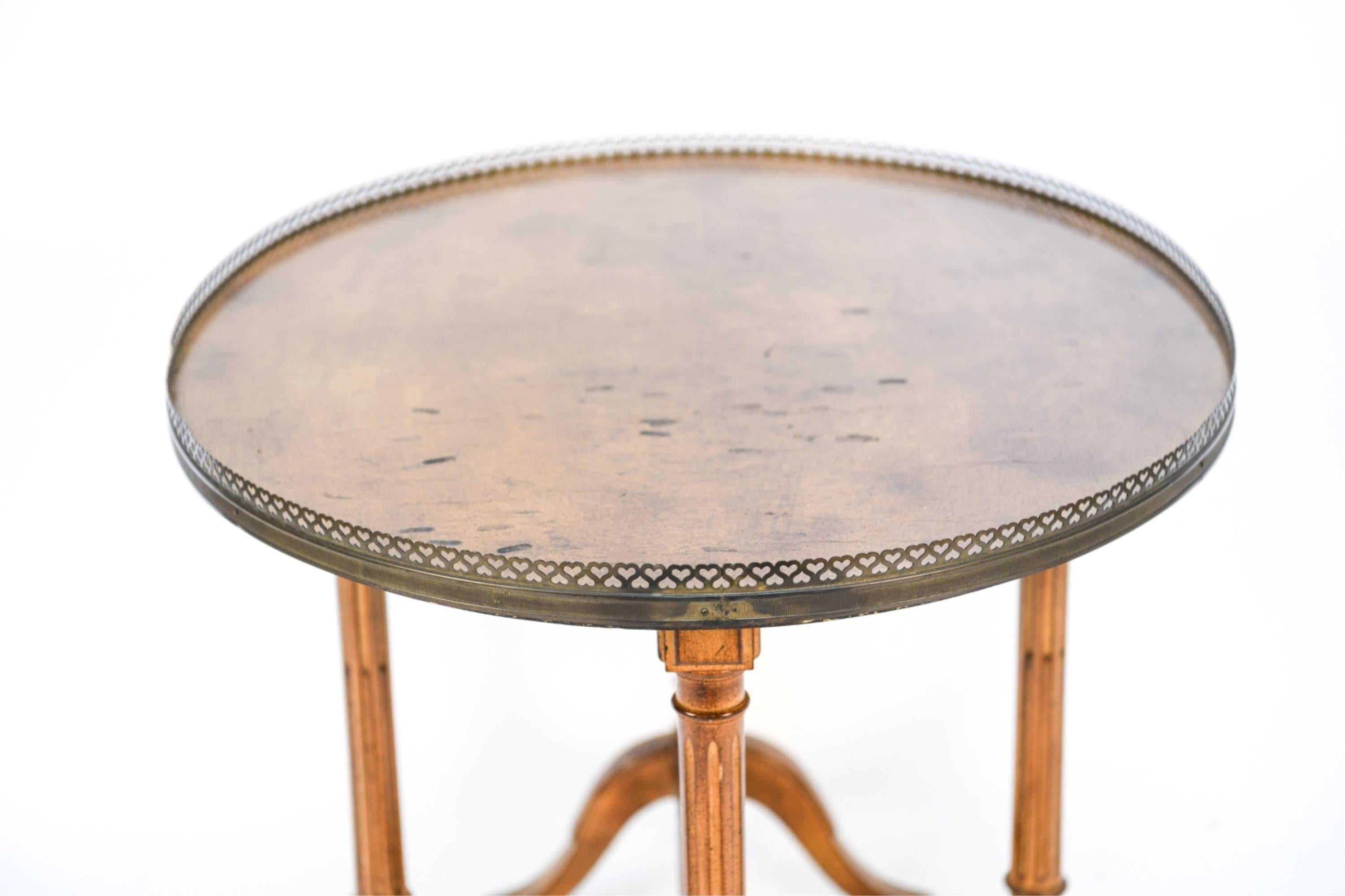 Oval French Table with Brass Gallery For Sale 2
