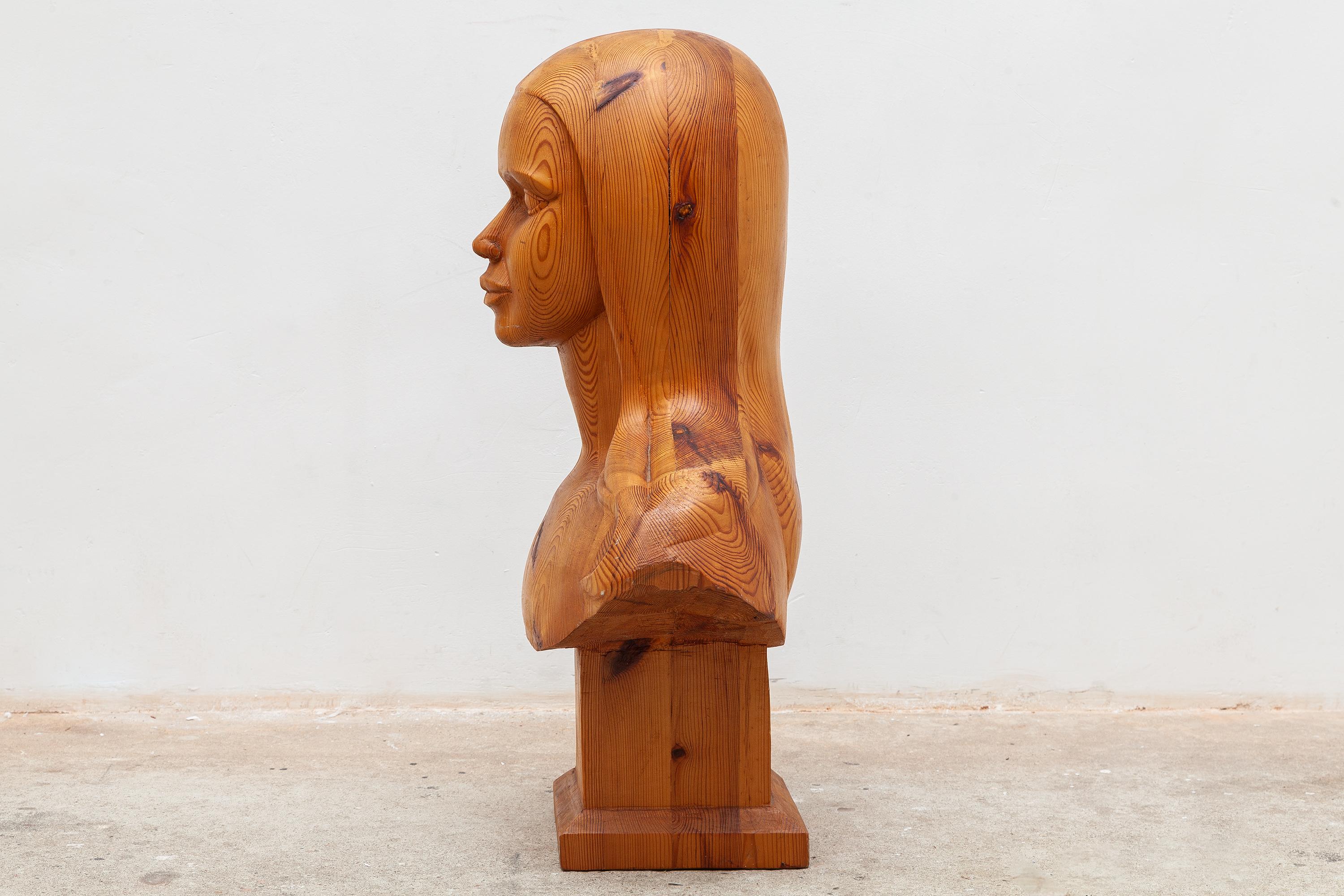 wood carving bust